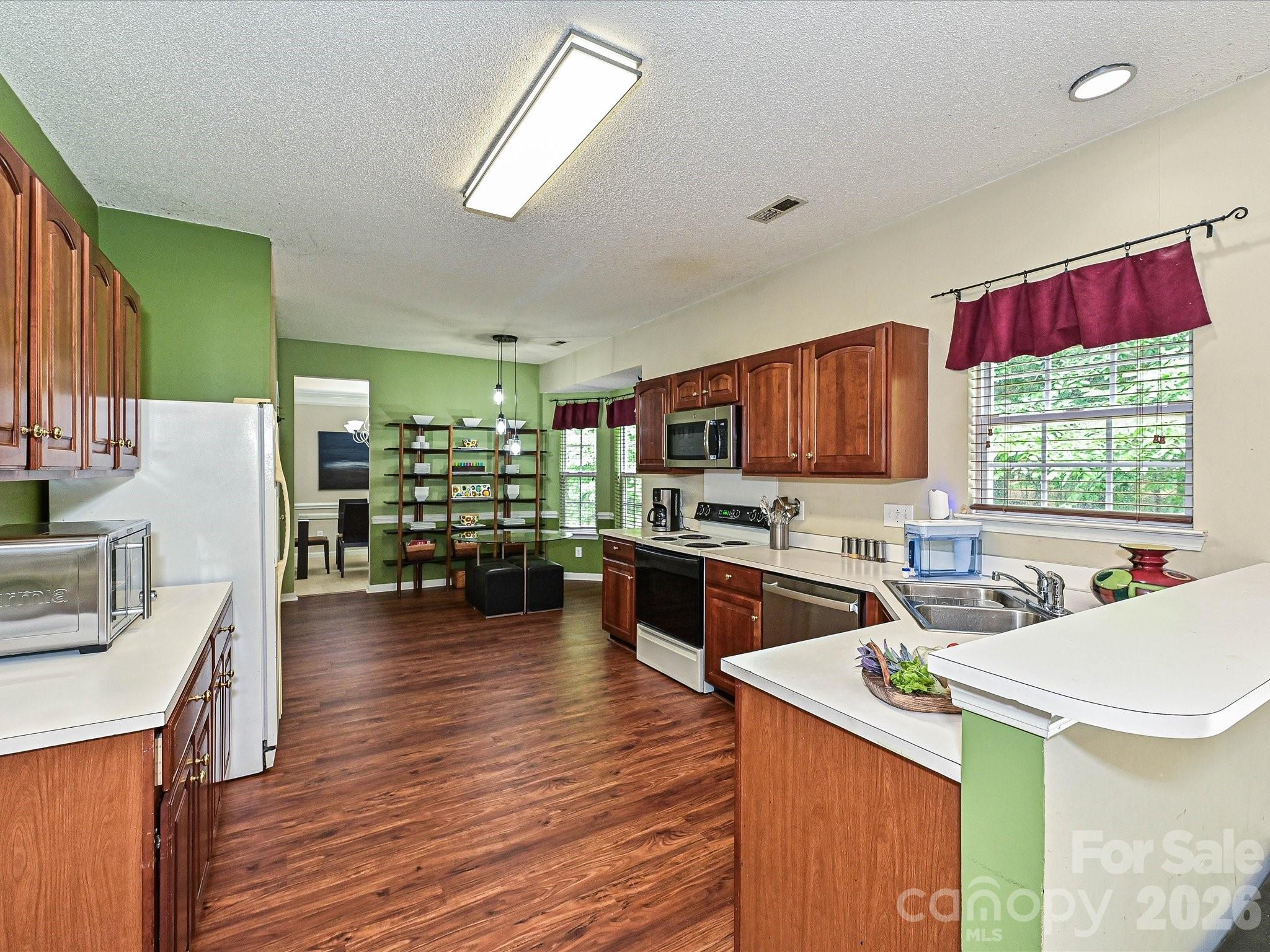 6719 Reedy Creek Road — Charlotte