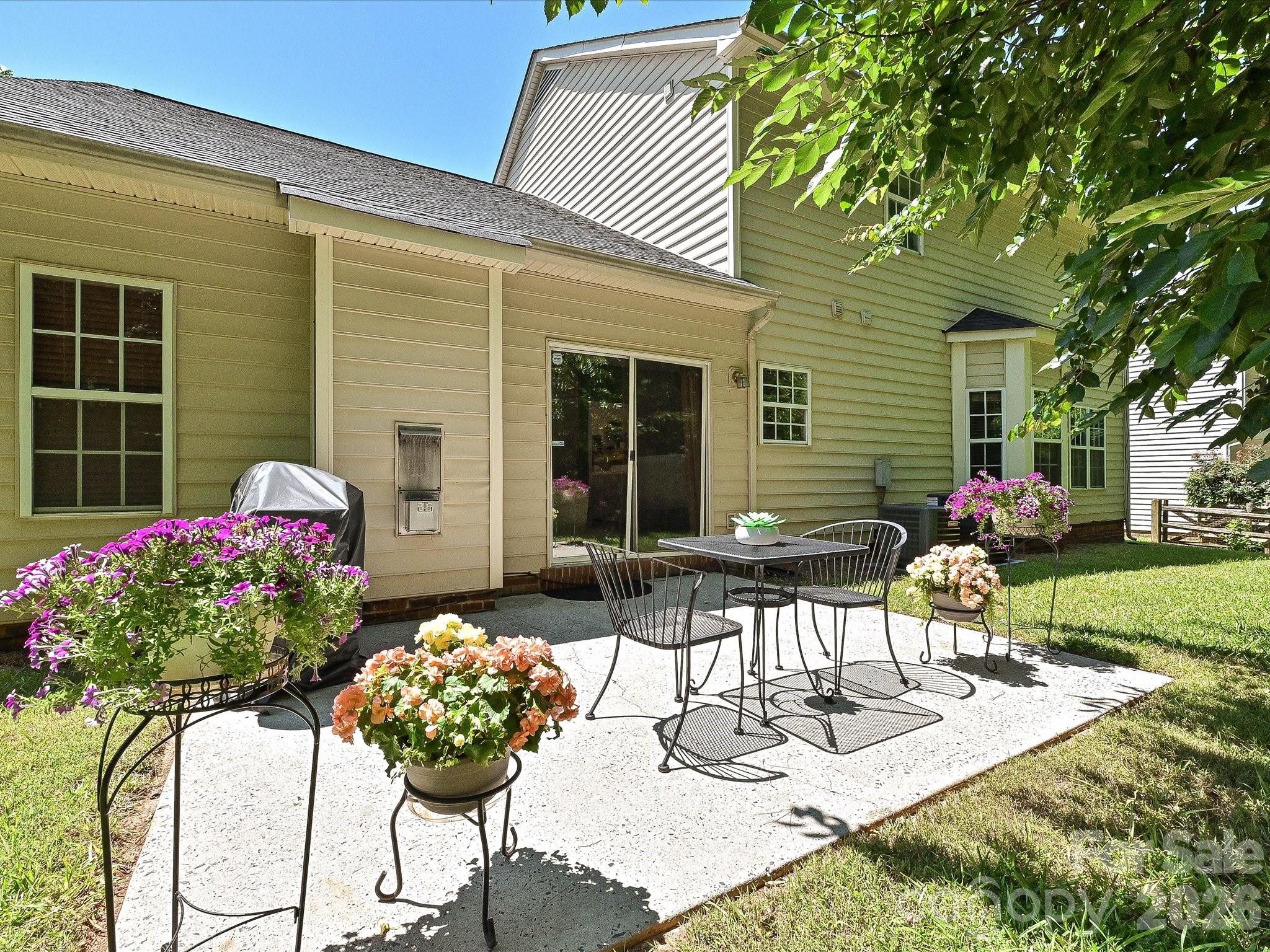 6719 Reedy Creek Road — Charlotte