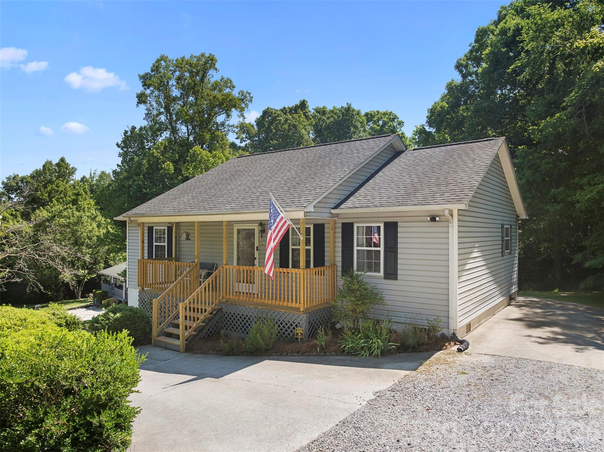 362 N Nc Highway 109 Highway — Thomasville