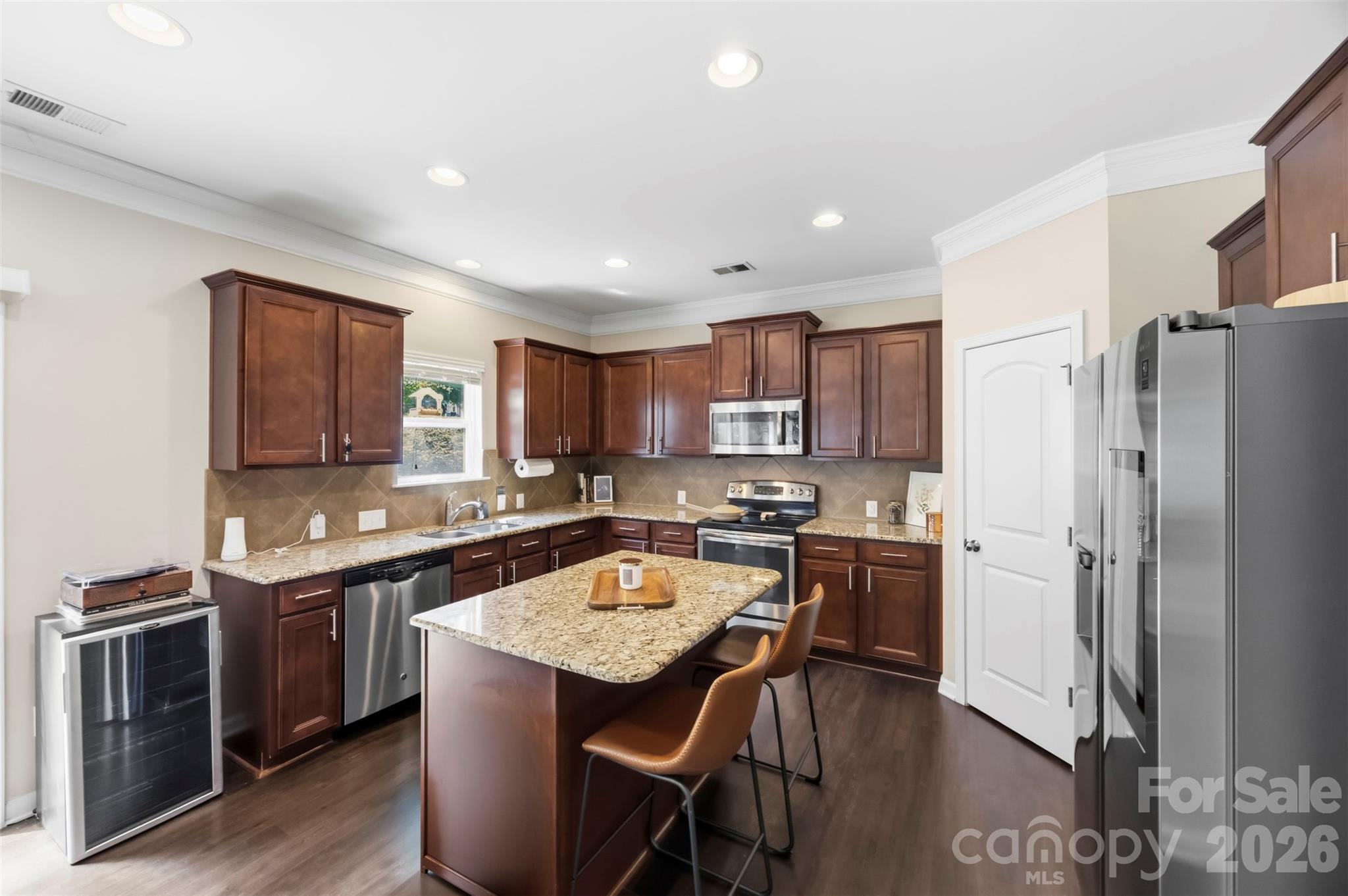 11206 Pond Valley Court — Charlotte