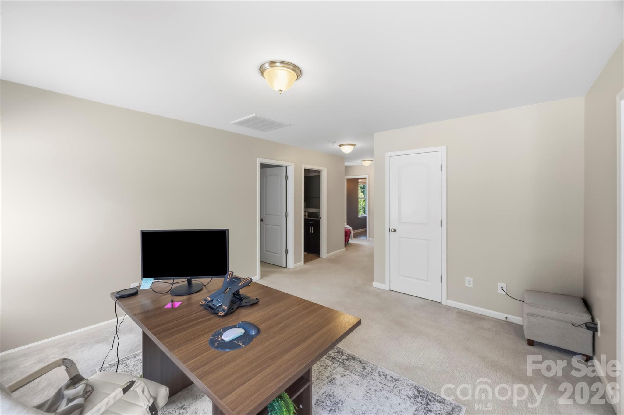 11206 Pond Valley Court — Charlotte