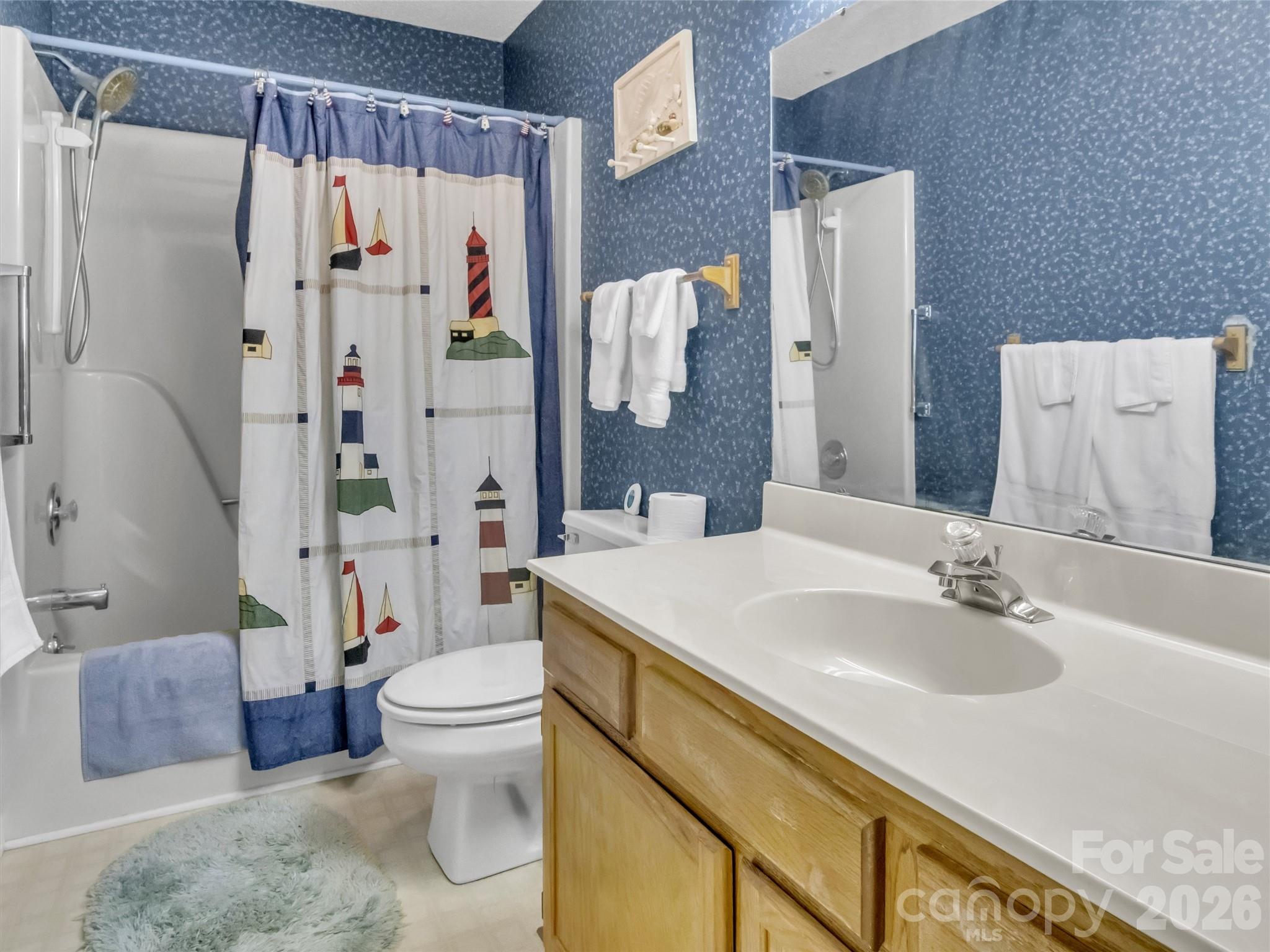 35 Talon Court — Waynesville