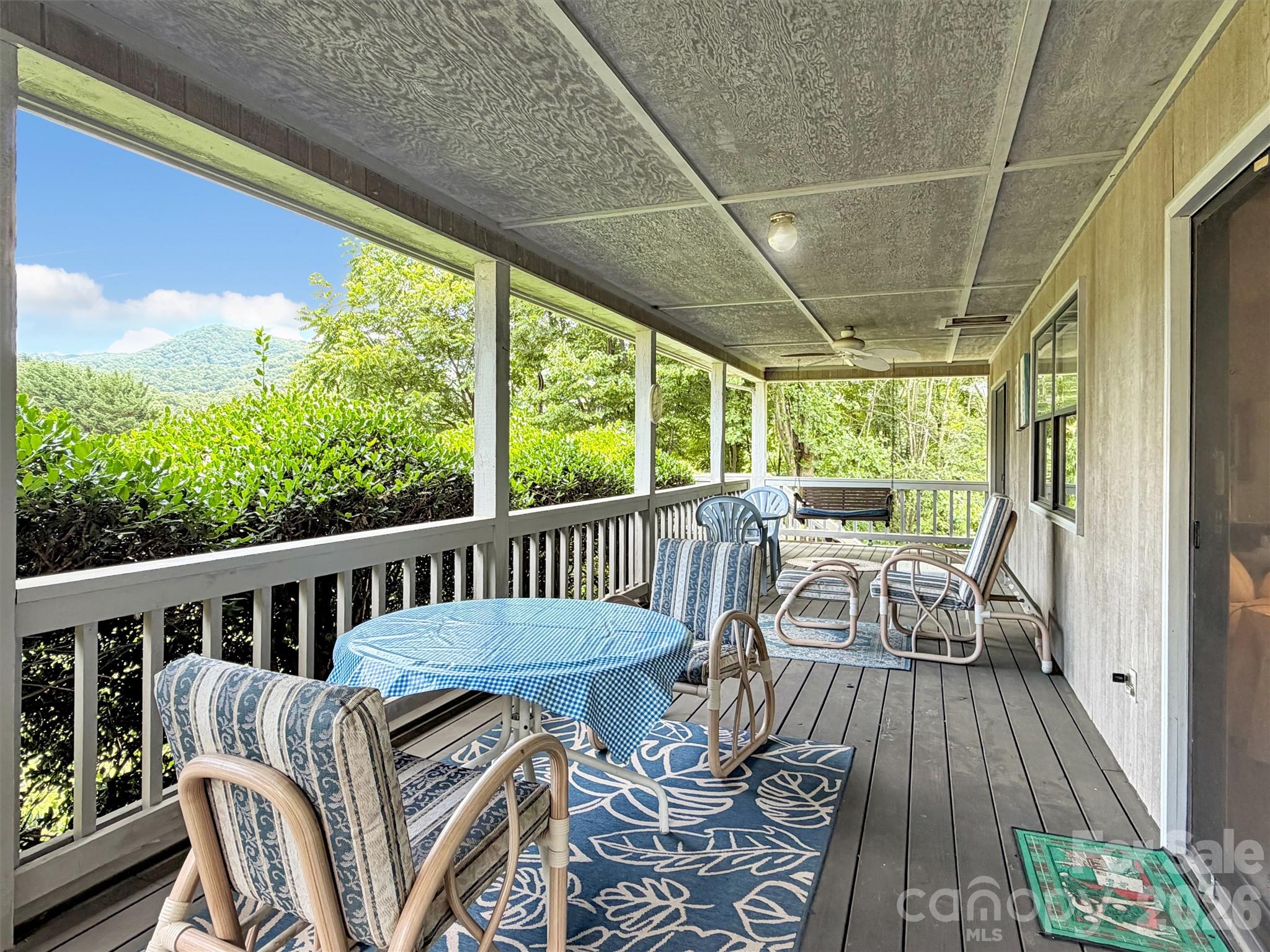 35 Talon Court — Waynesville