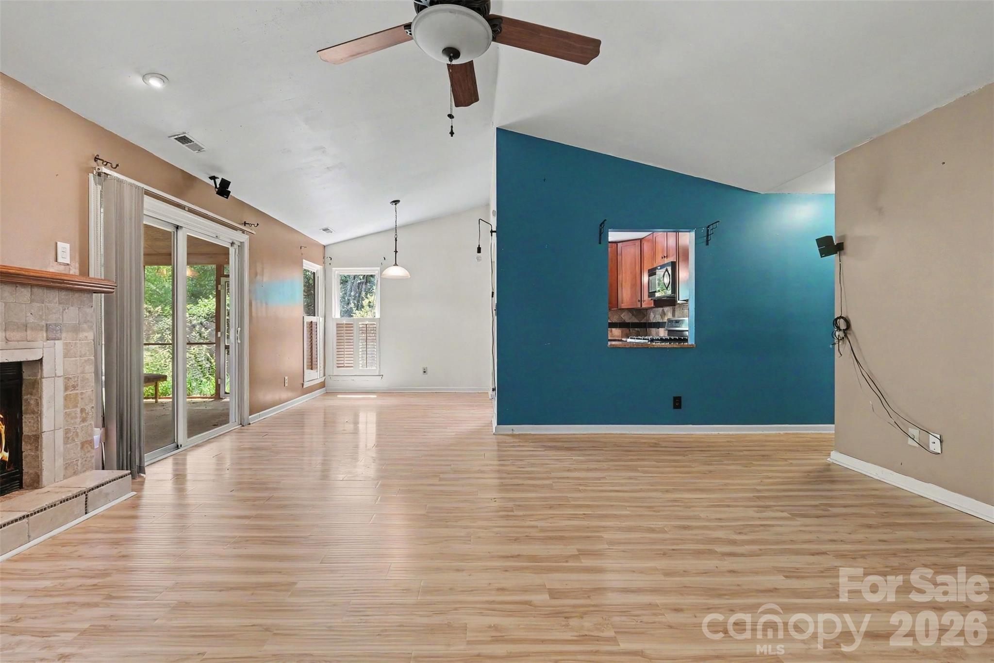 9330 Oren Thompson Road — Charlotte