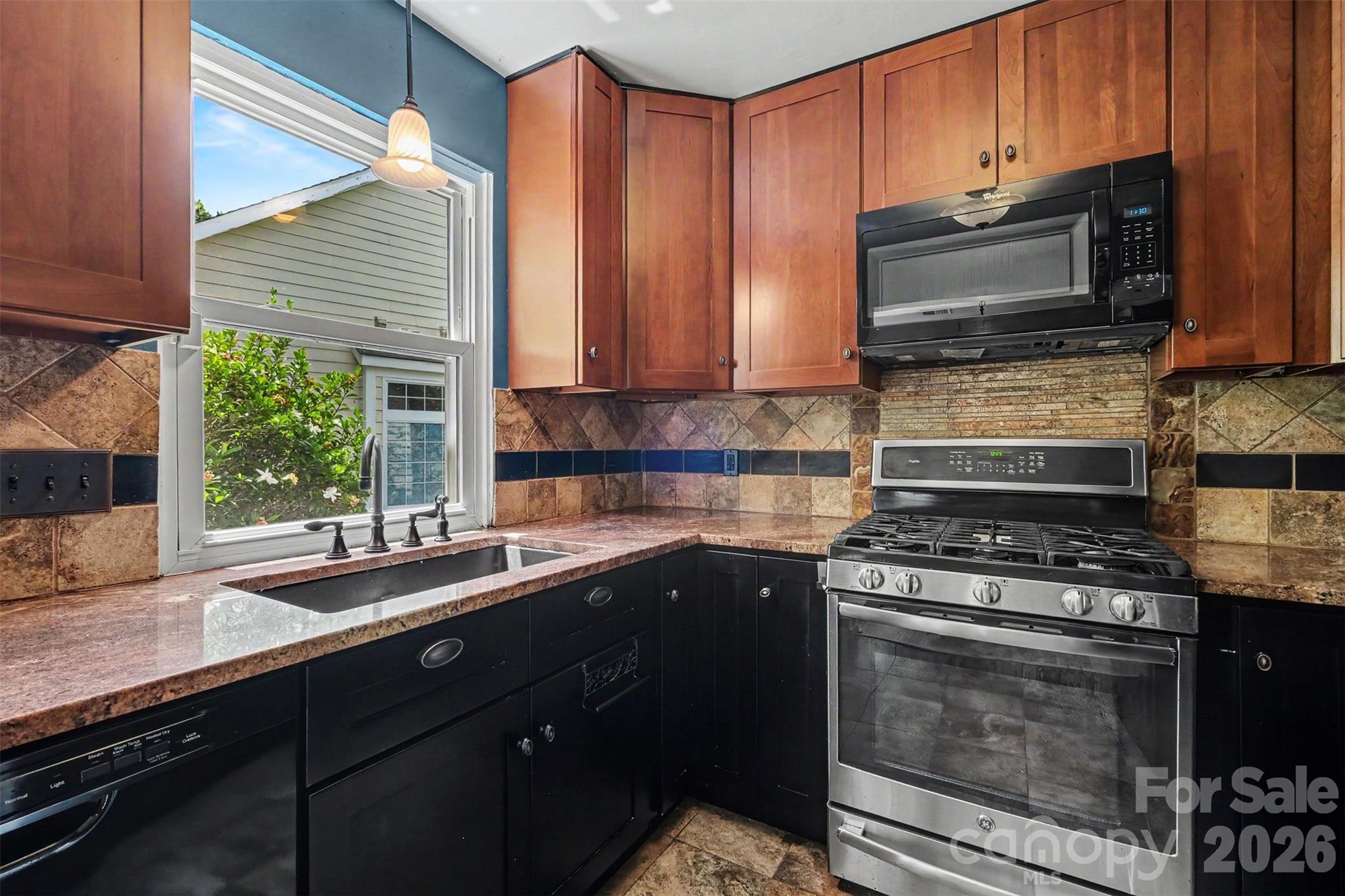 9330 Oren Thompson Road — Charlotte
