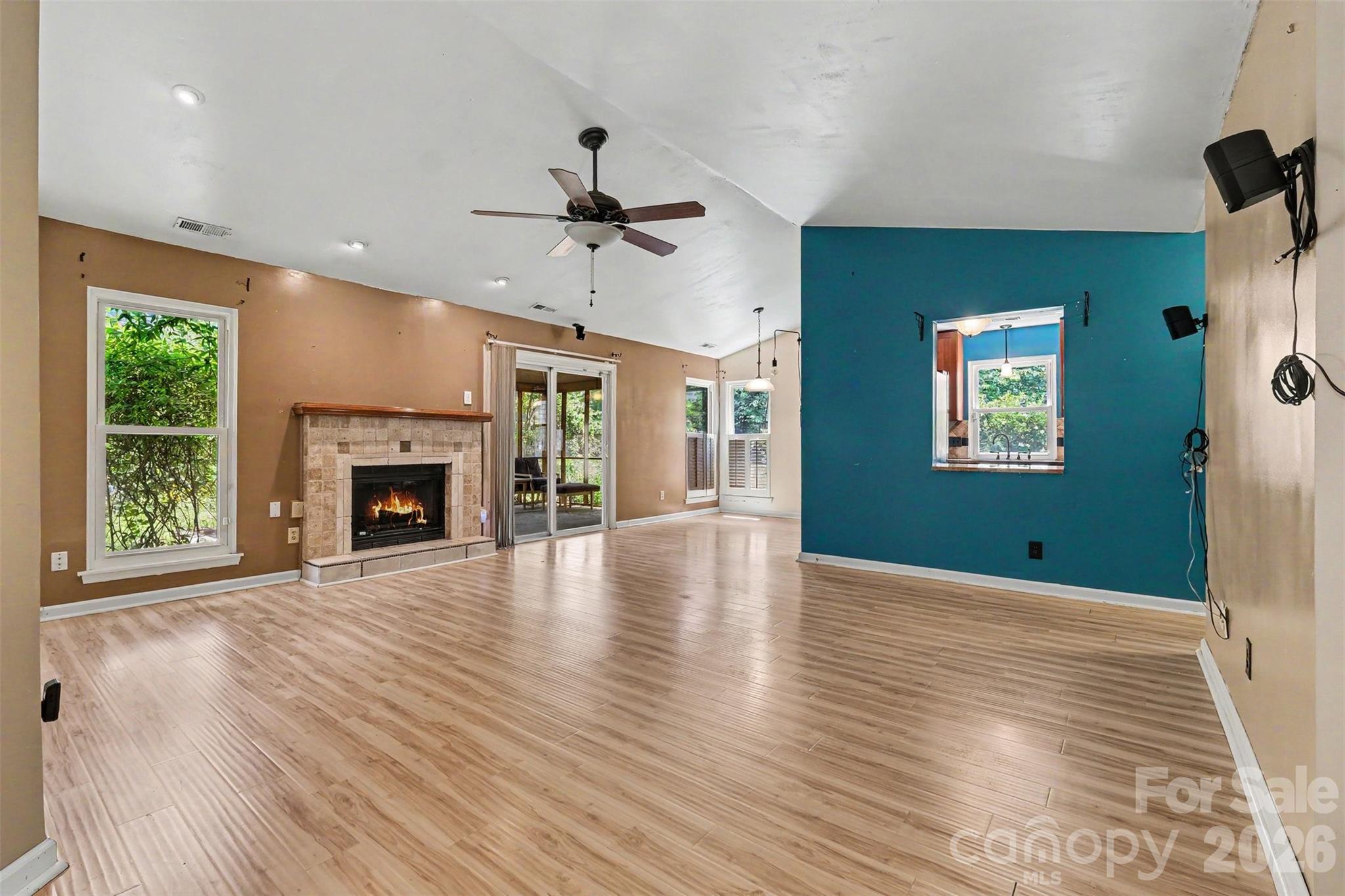 9330 Oren Thompson Road — Charlotte
