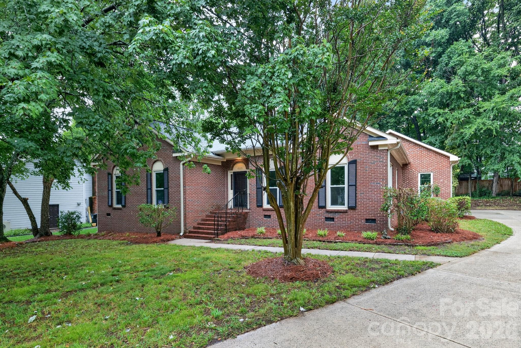 1029 Fairway Ridge Road NW — Concord