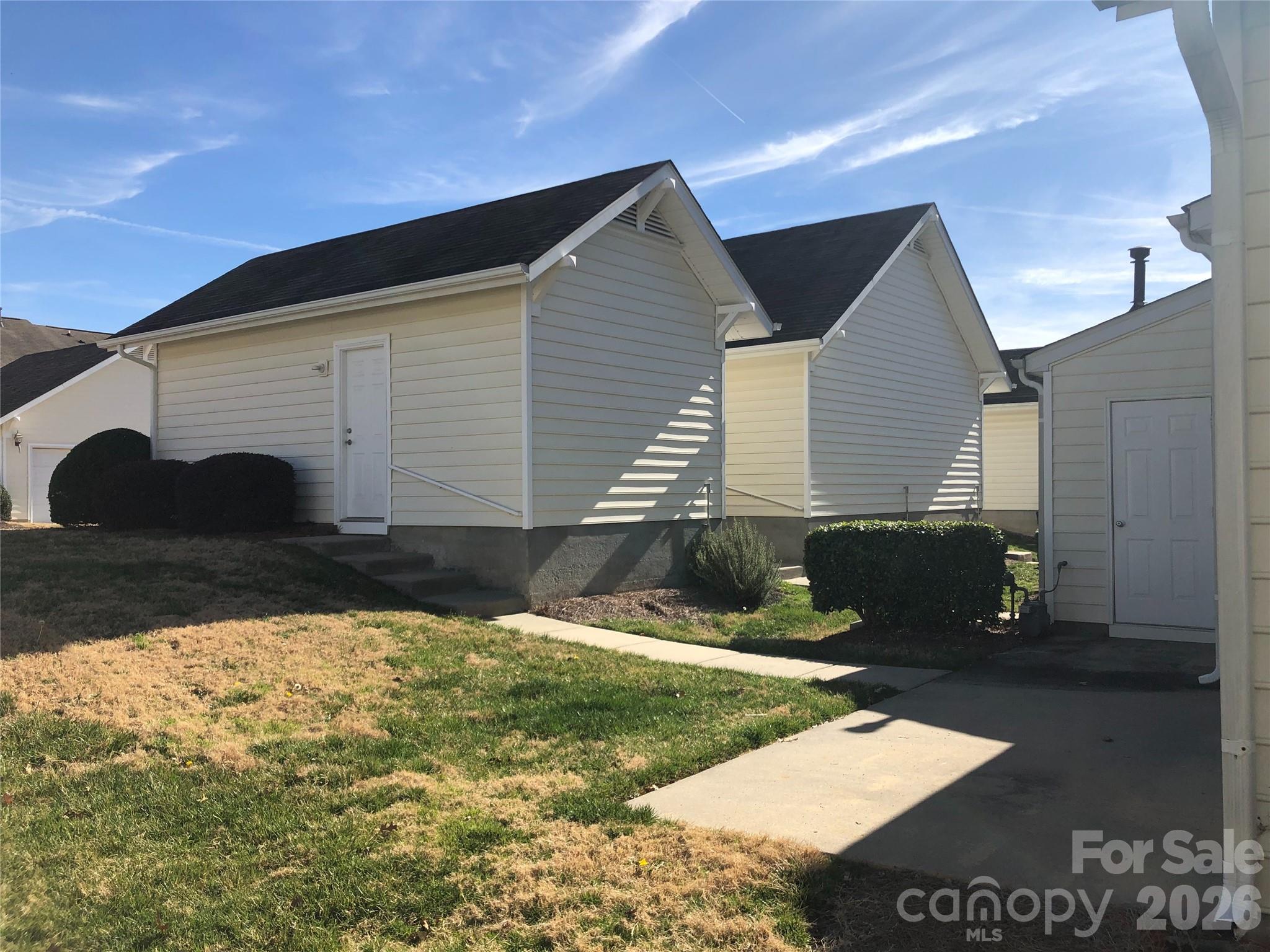 1448 Stonedown Lane #13 — Matthews