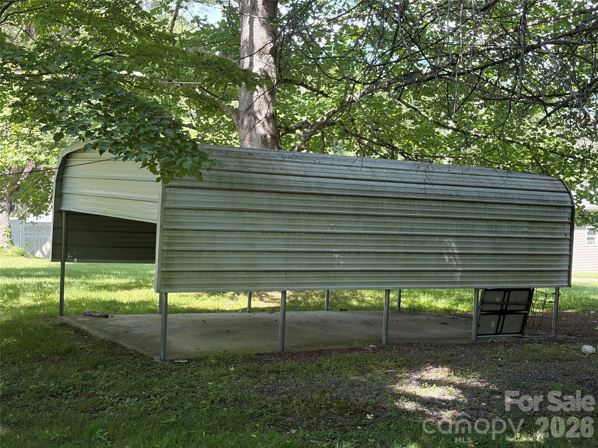 42 Country Meadows Road — Burnsville