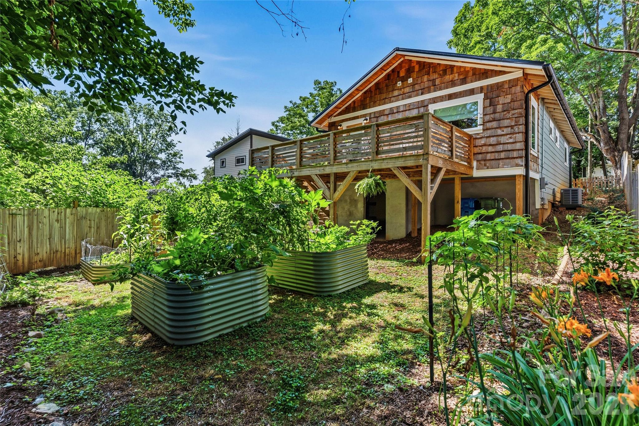 9 Bramlett Court — Asheville