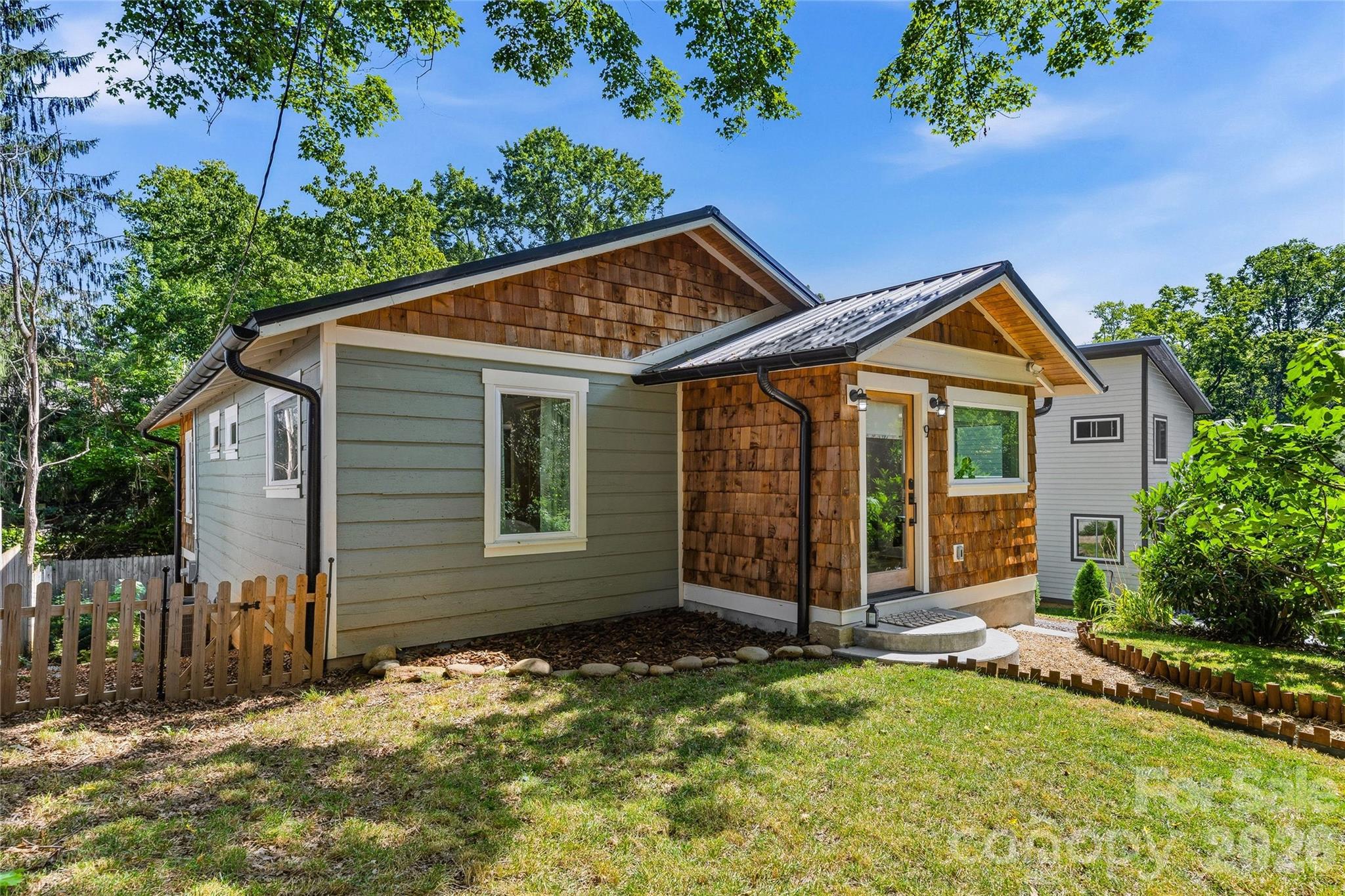 9 Bramlett Court — Asheville