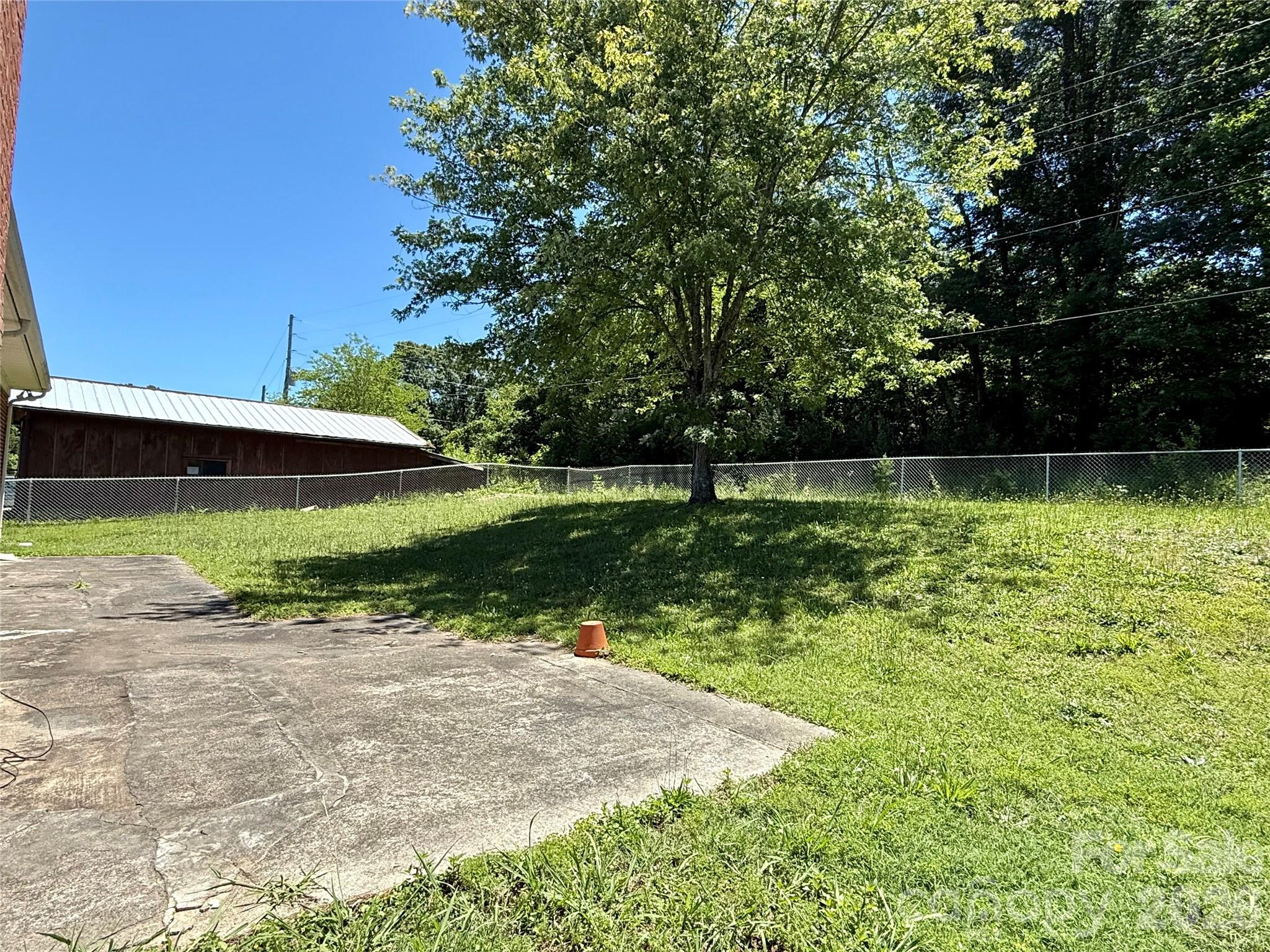 1106 Laurel Woods Drive — Gastonia