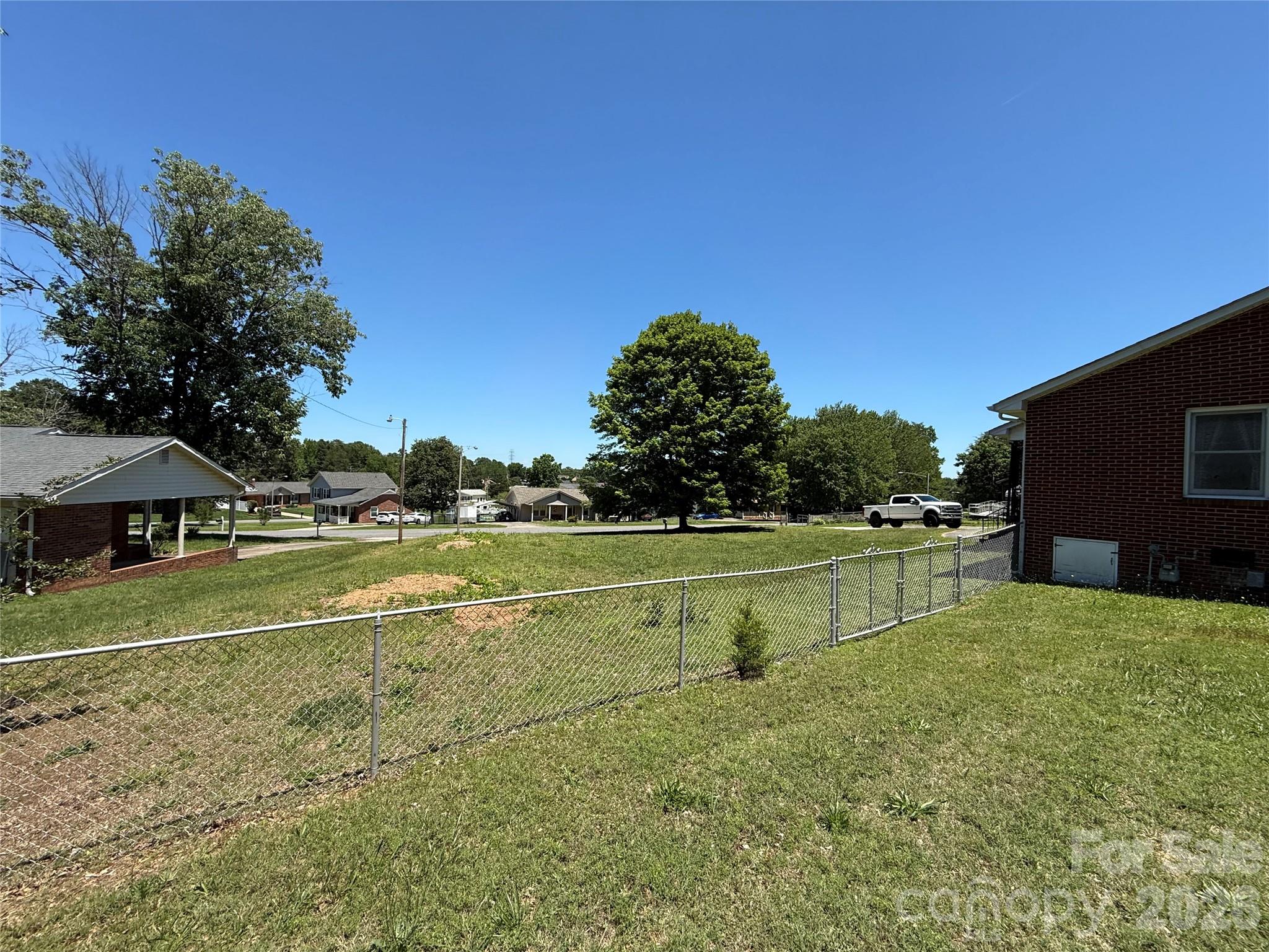 1106 Laurel Woods Drive — Gastonia