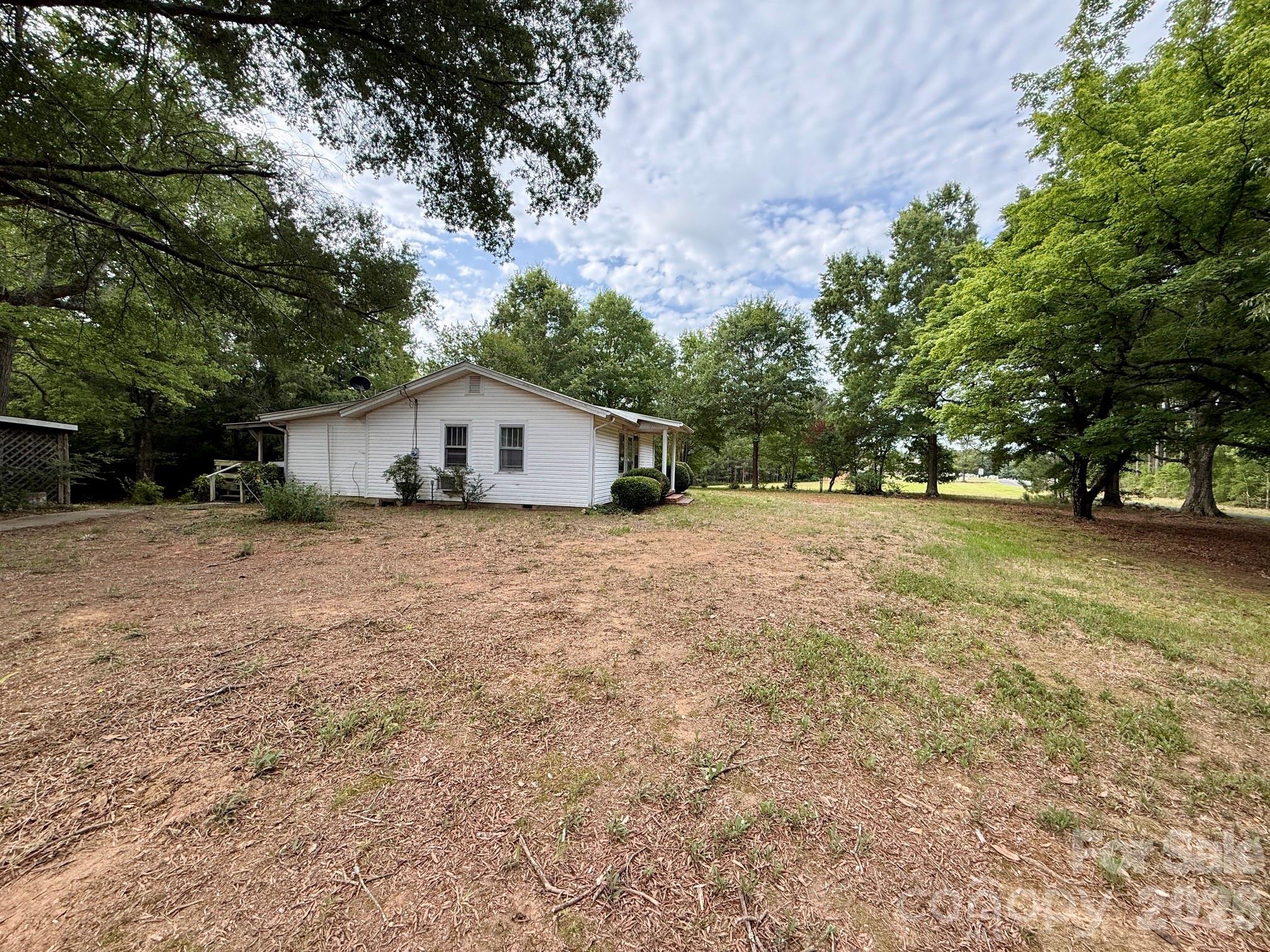 5059 Brown Creek Church Road — Wadesboro