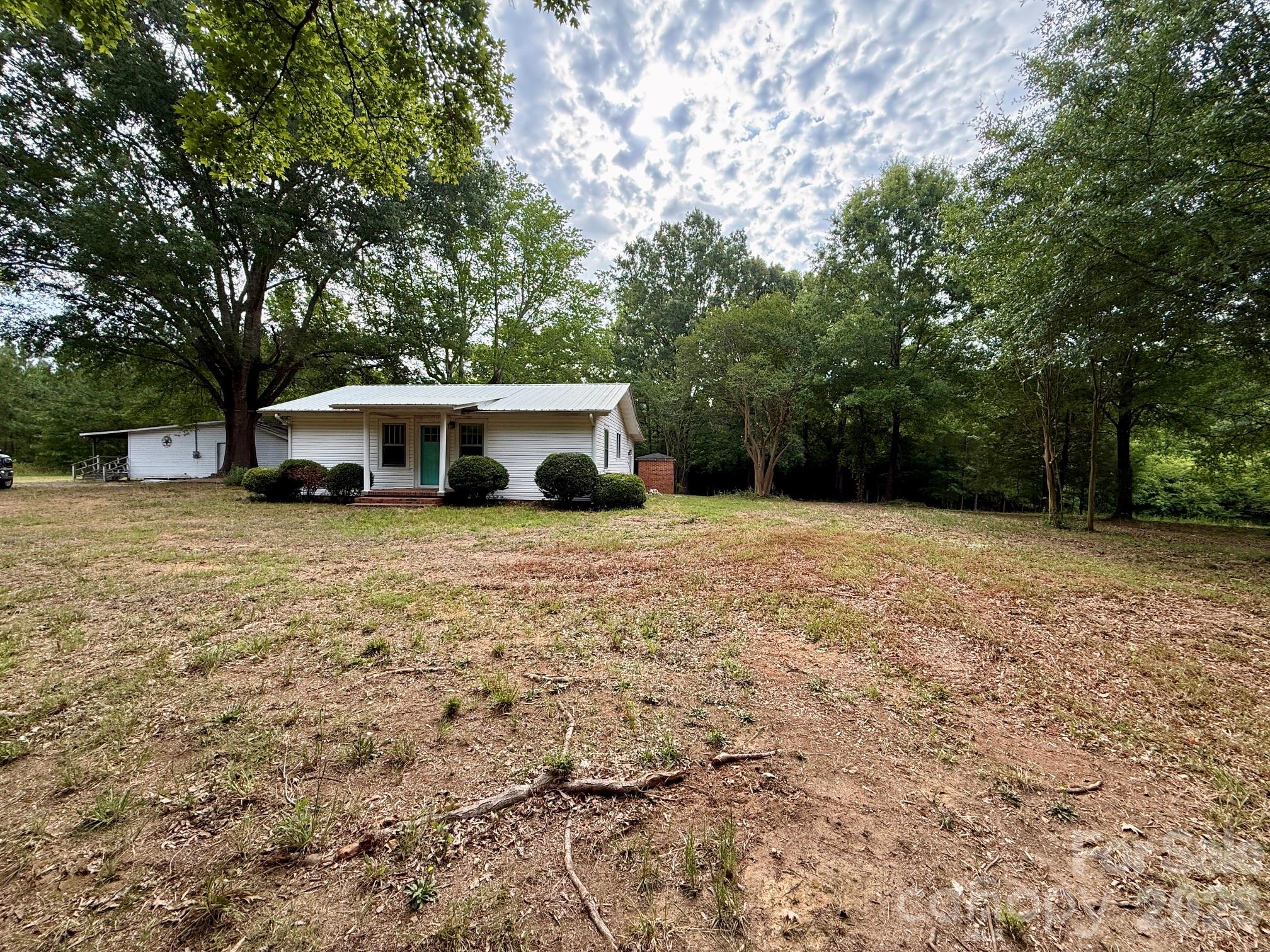 5059 Brown Creek Church Road — Wadesboro