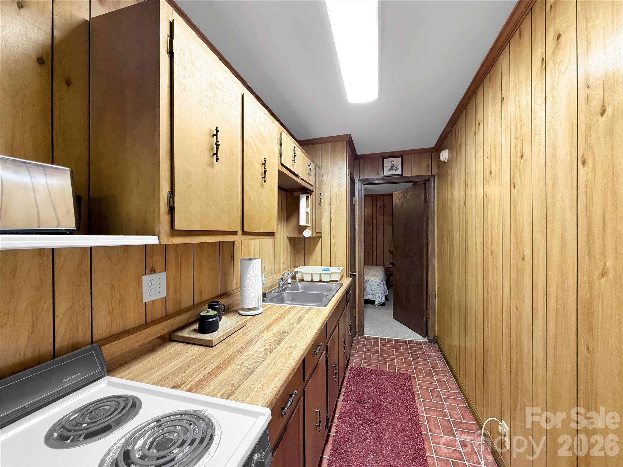 279 Rocky Top Road — Maggie Valley