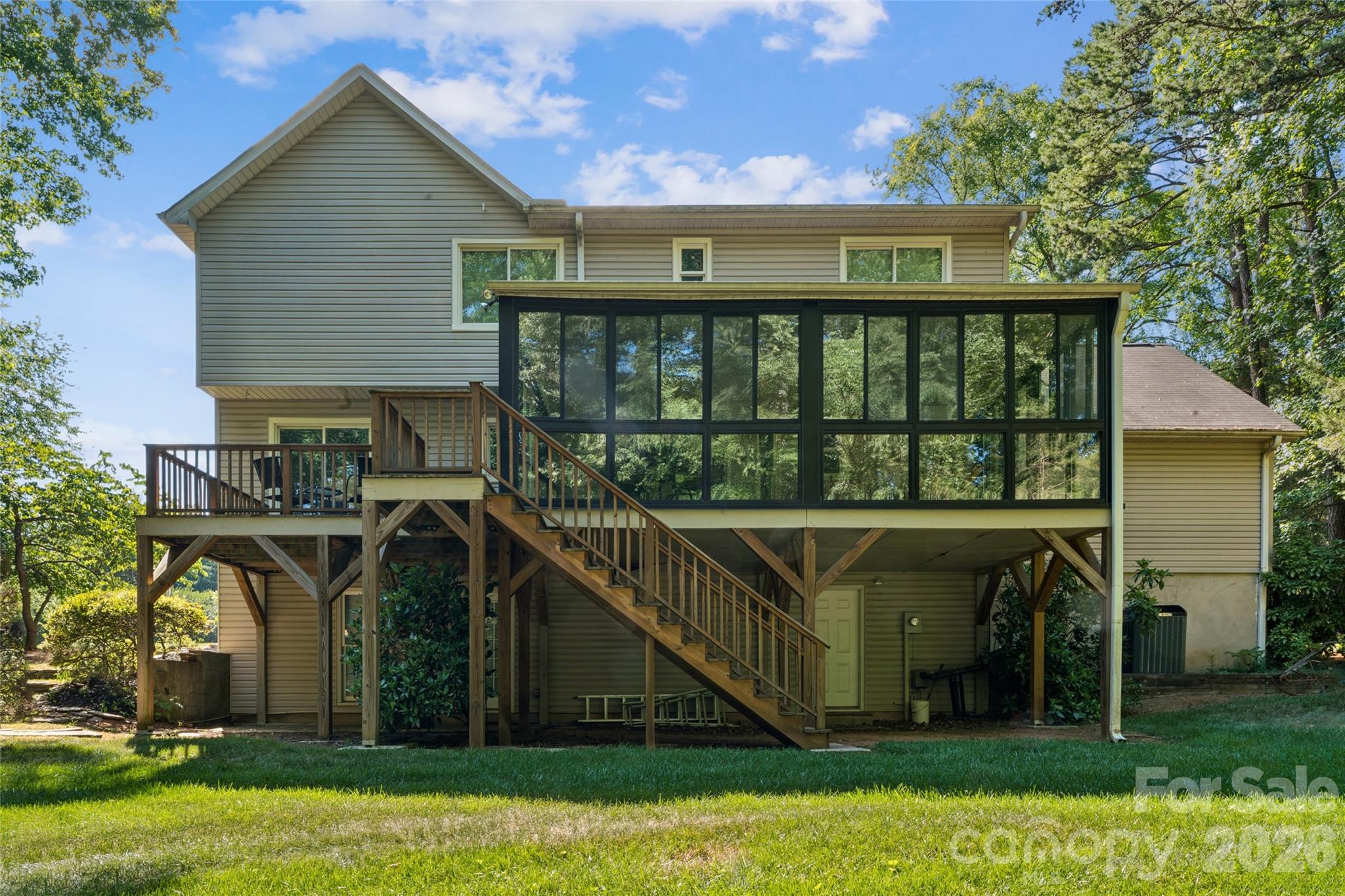 7935 Altacrest Drive — Concord