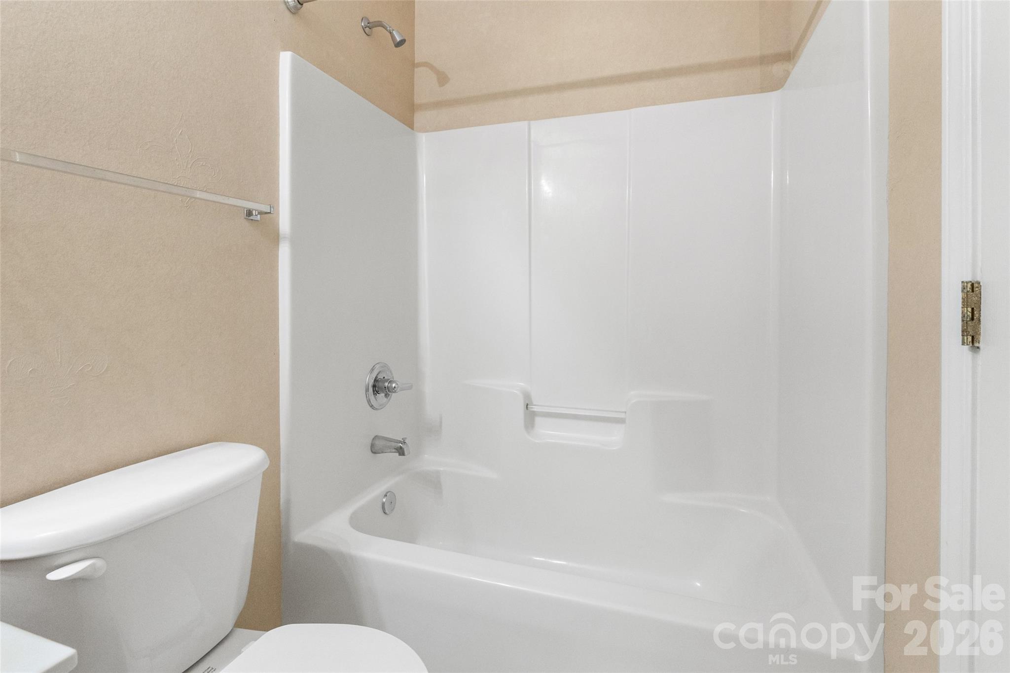 104 Rock Ridge Lane — Mount Holly