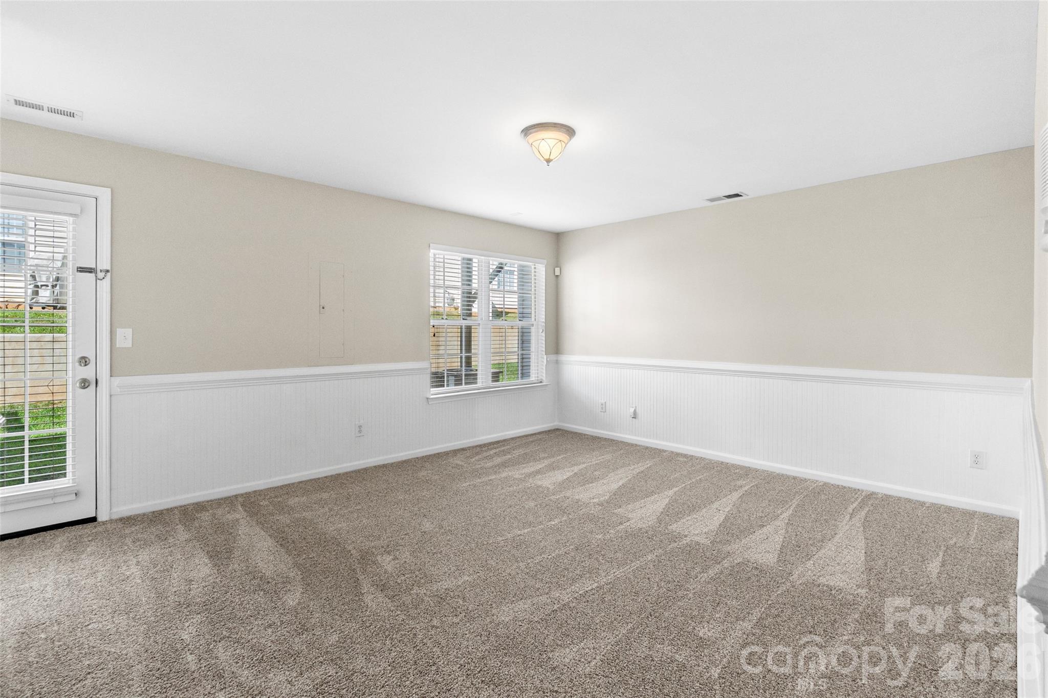 104 Rock Ridge Lane — Mount Holly