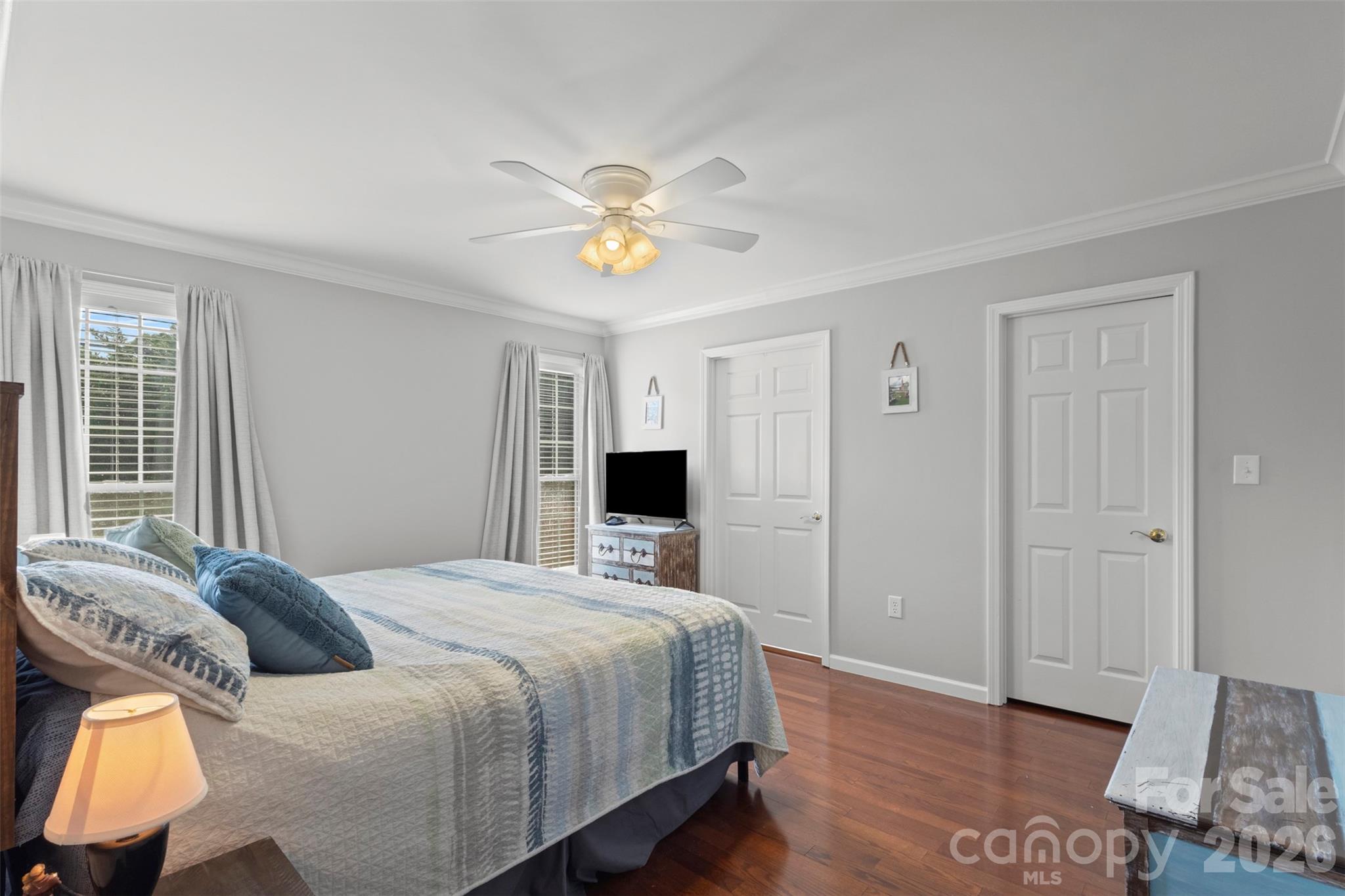 7760 Wallace Lane — Denver