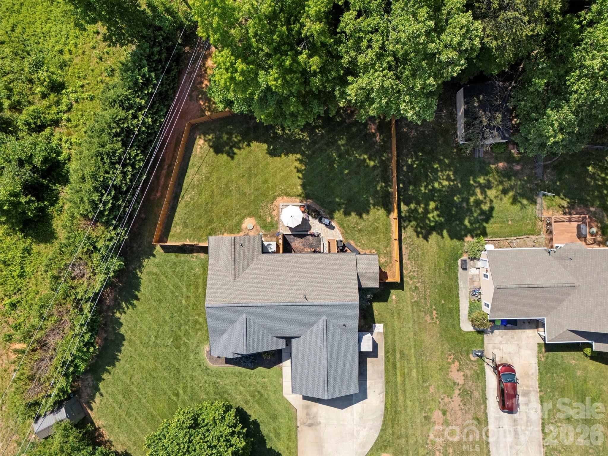 7760 Wallace Lane — Denver