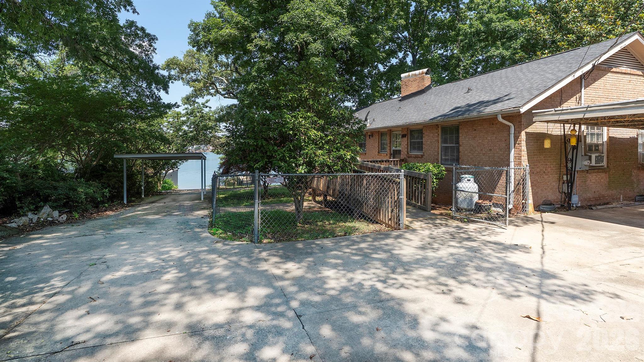 5135 Windward Point — Denver