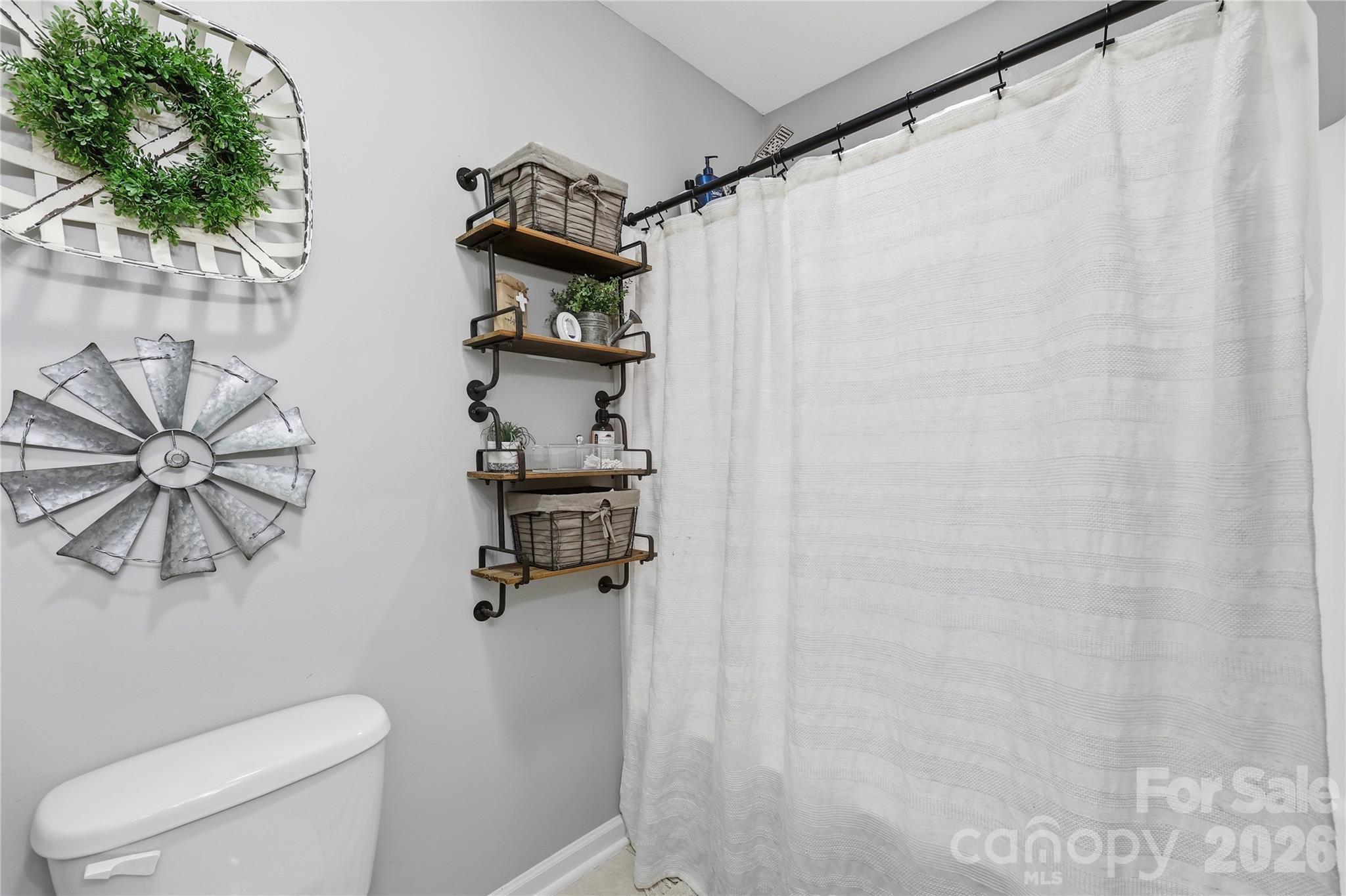 175 Rose Brier Lane — Salisbury
