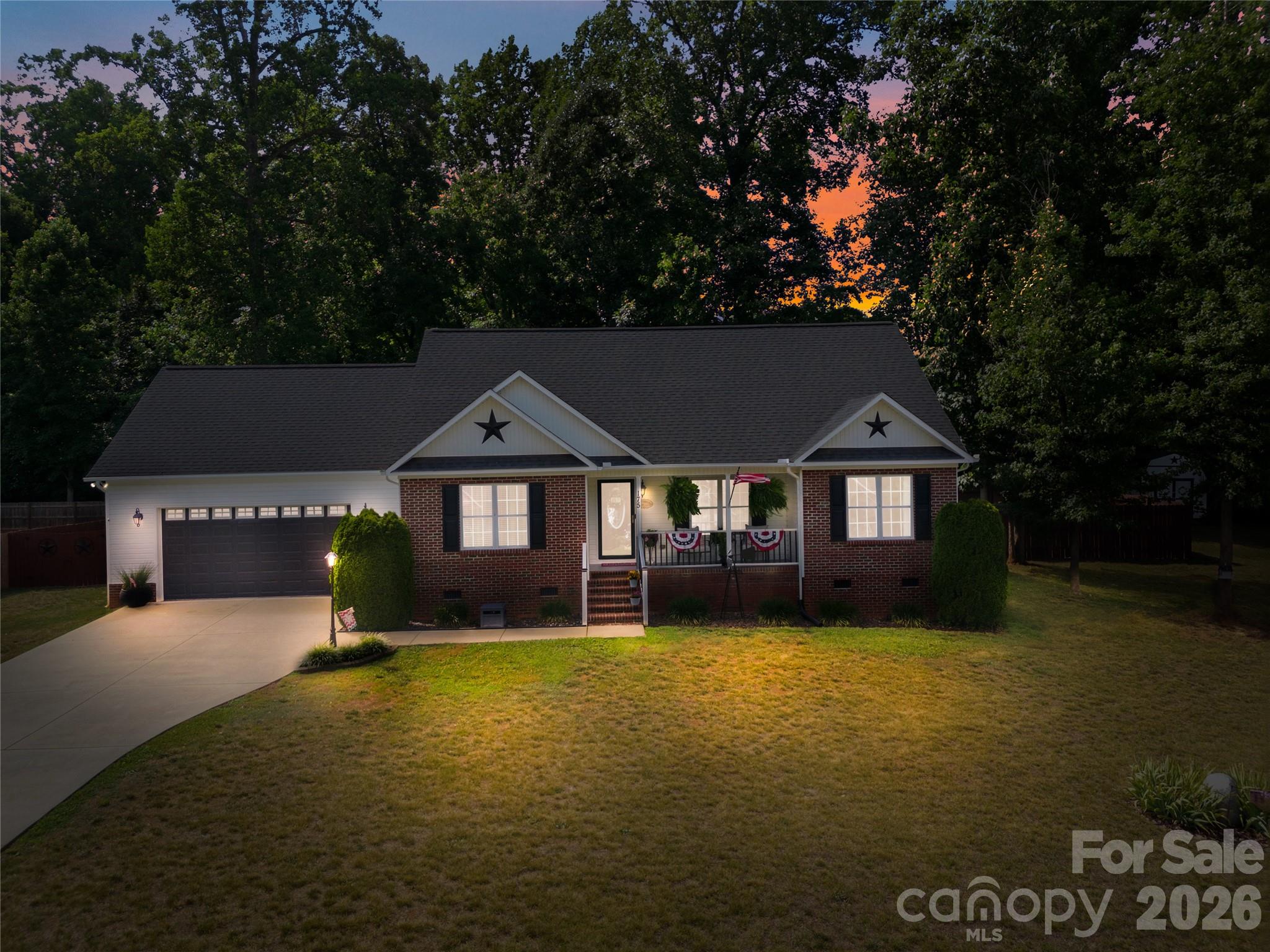 175 Rose Brier Lane — Salisbury