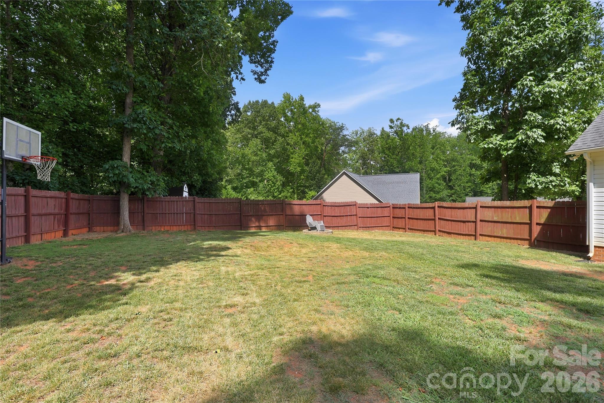 175 Rose Brier Lane — Salisbury