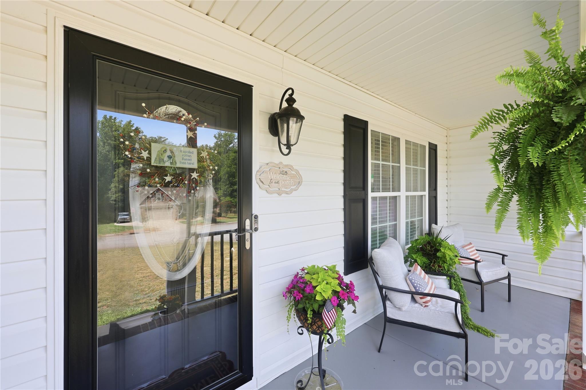 175 Rose Brier Lane — Salisbury