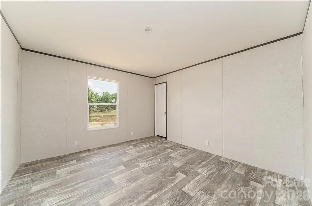 4277 Chinquapin Circle — Lenoir