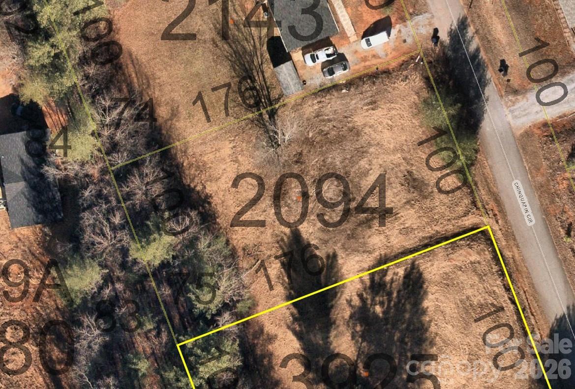 4277 Chinquapin Circle — Lenoir