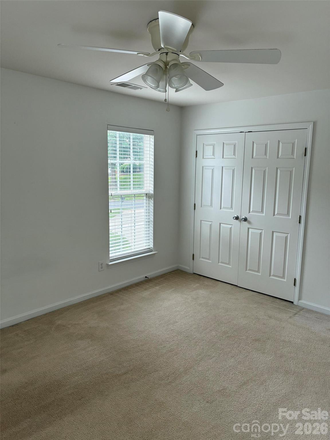 12025 Harmon Lane — Pineville