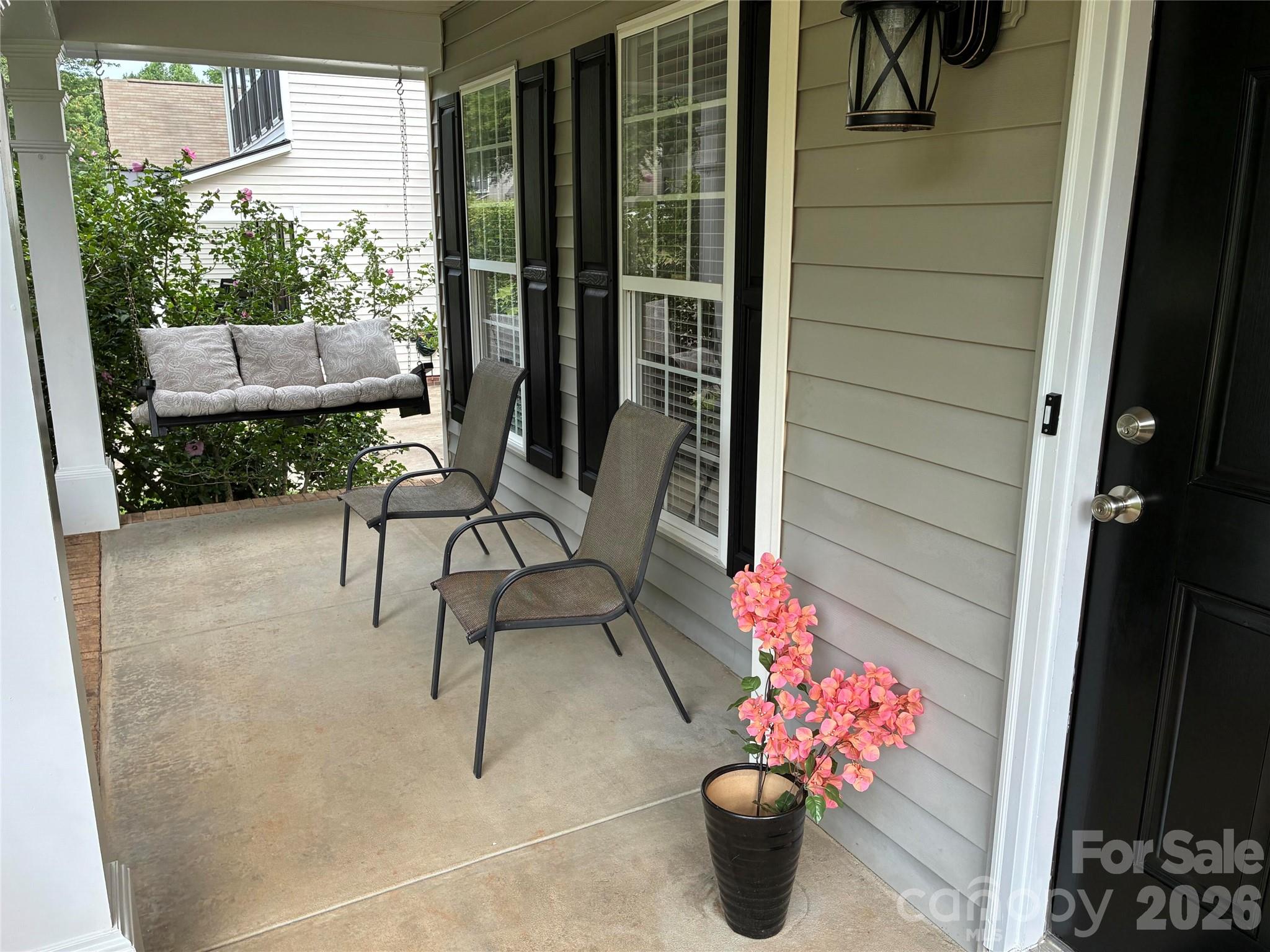 12025 Harmon Lane — Pineville