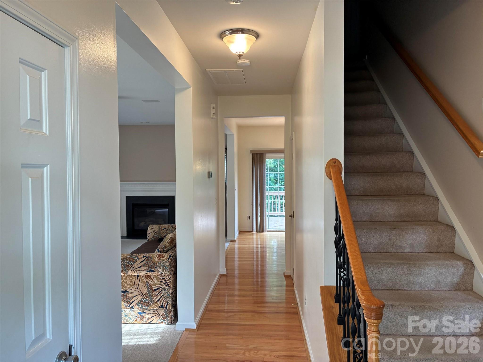 12025 Harmon Lane — Pineville