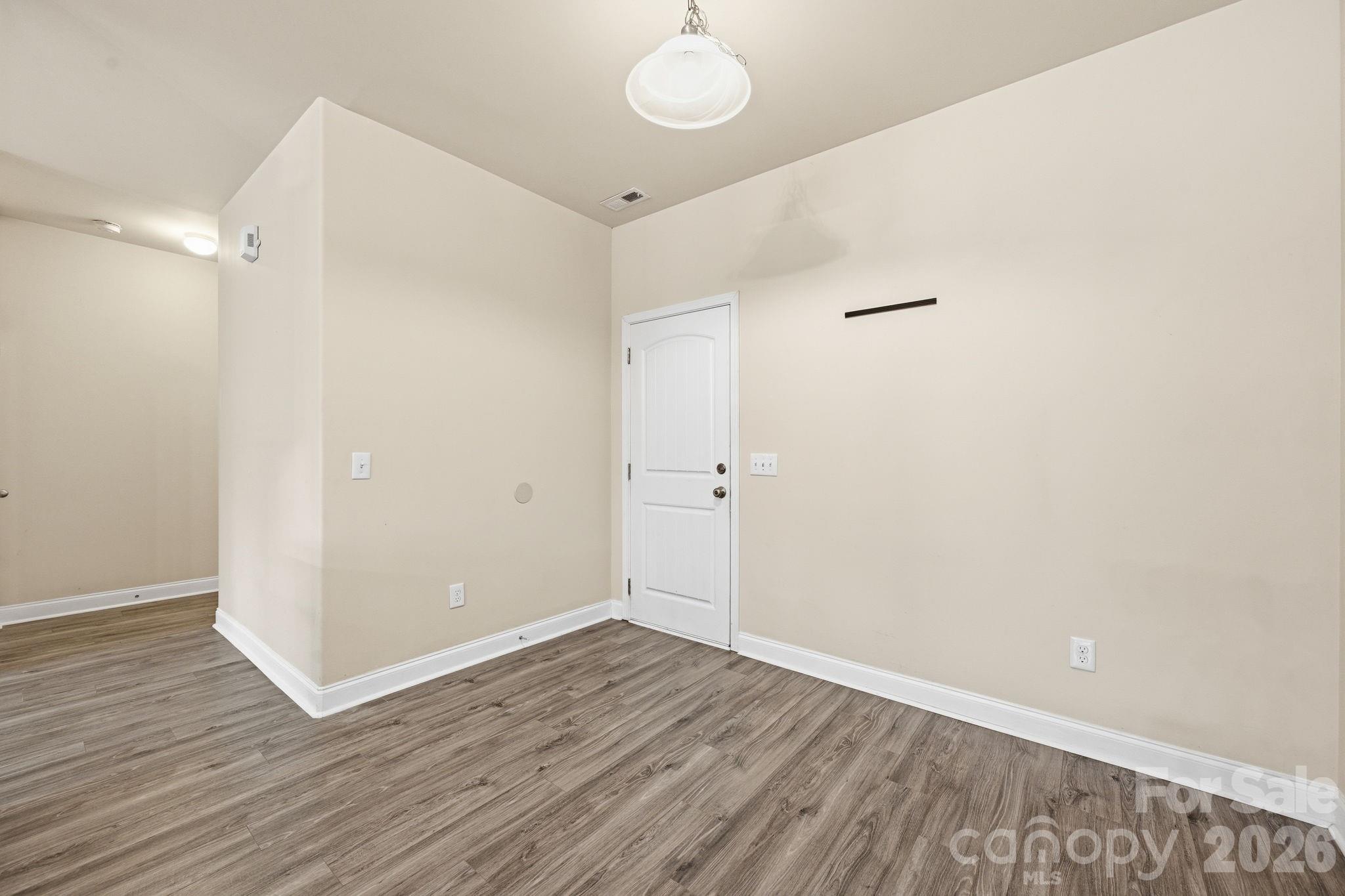 7820 Rockland Drive — Charlotte