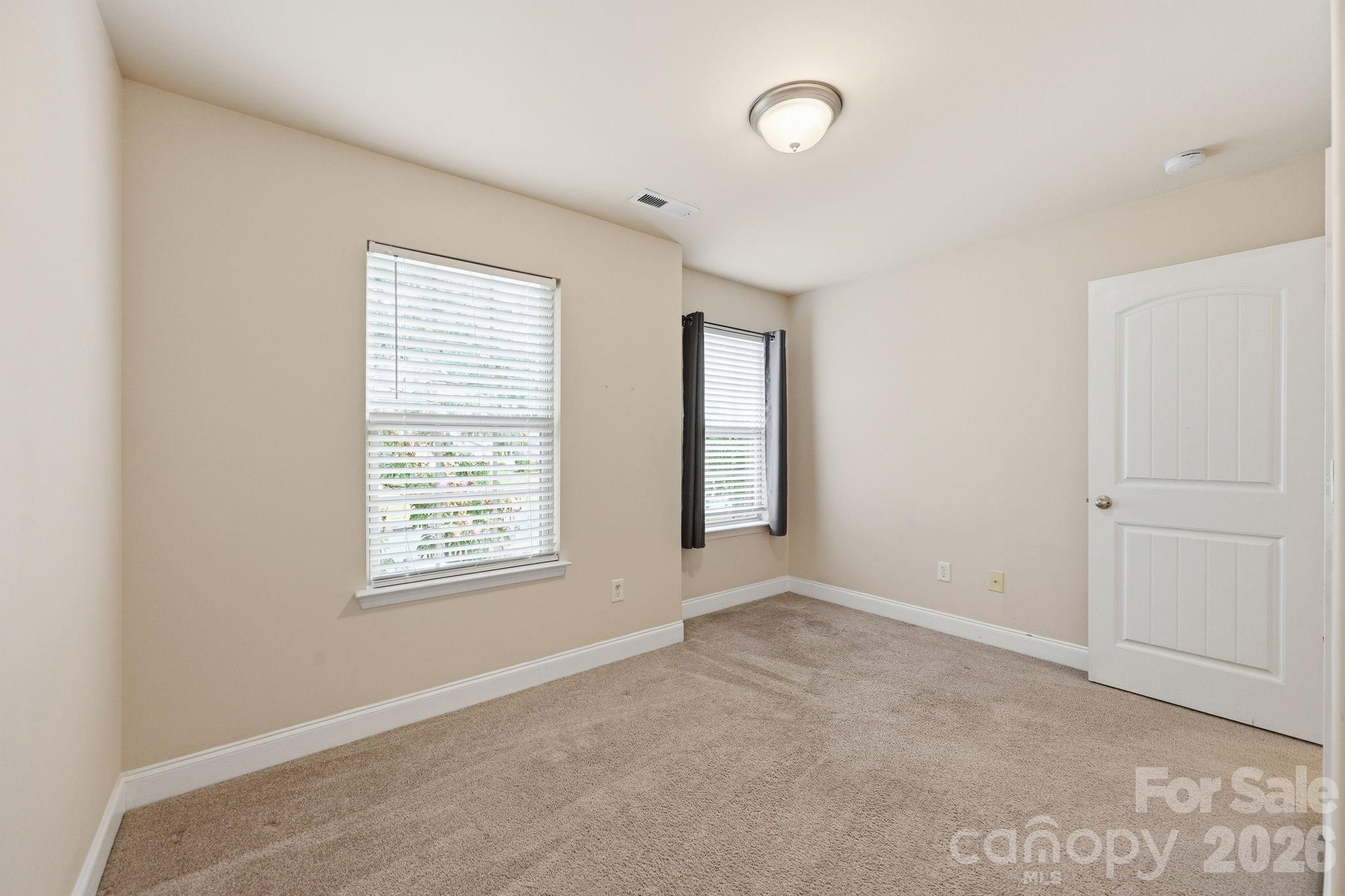 7820 Rockland Drive — Charlotte