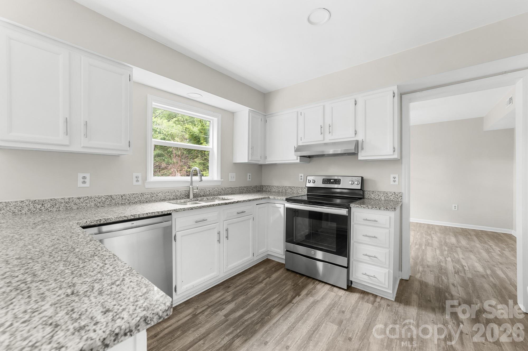 616 Silversmith Lane — Charlotte