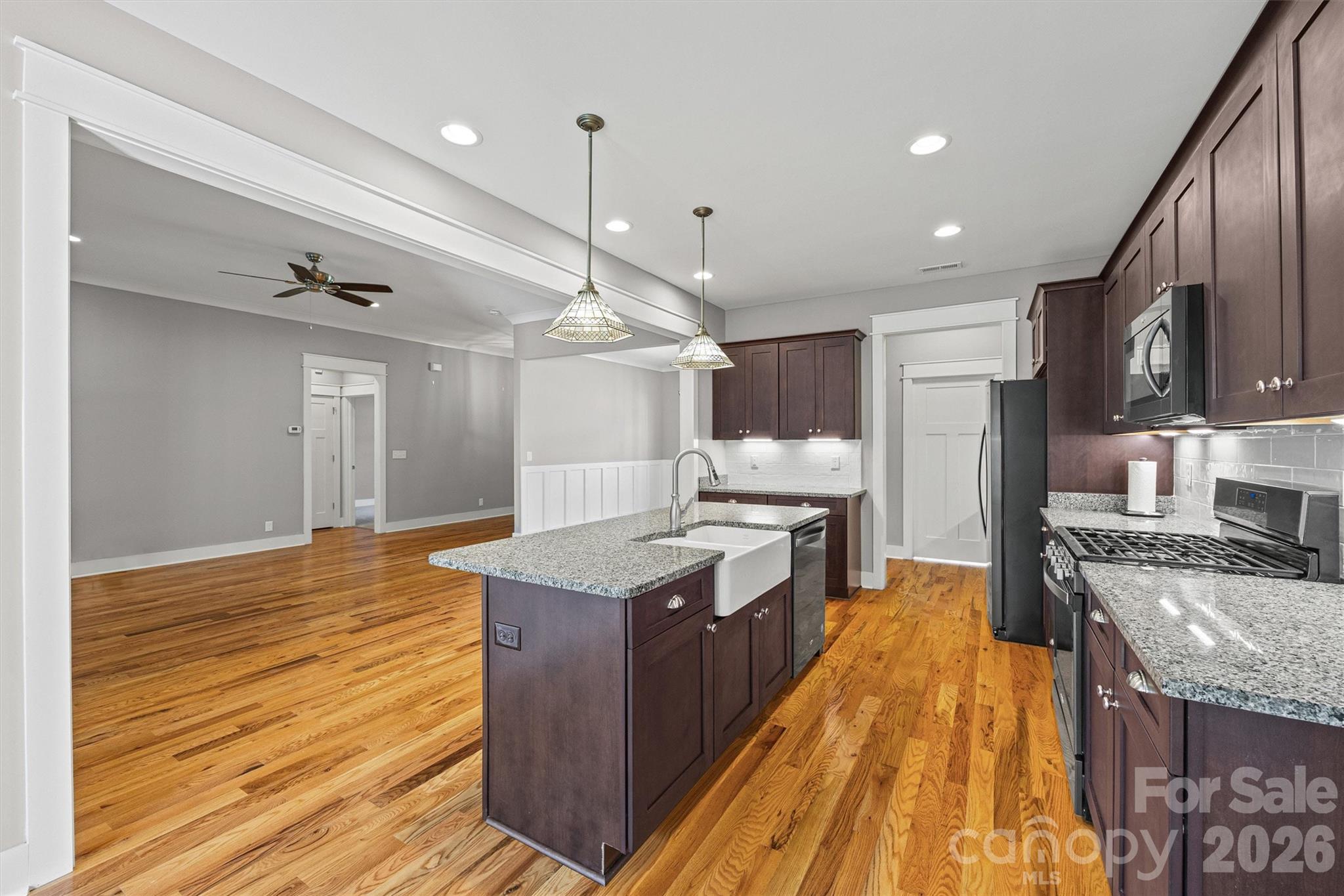 575 Zelkova Street — York