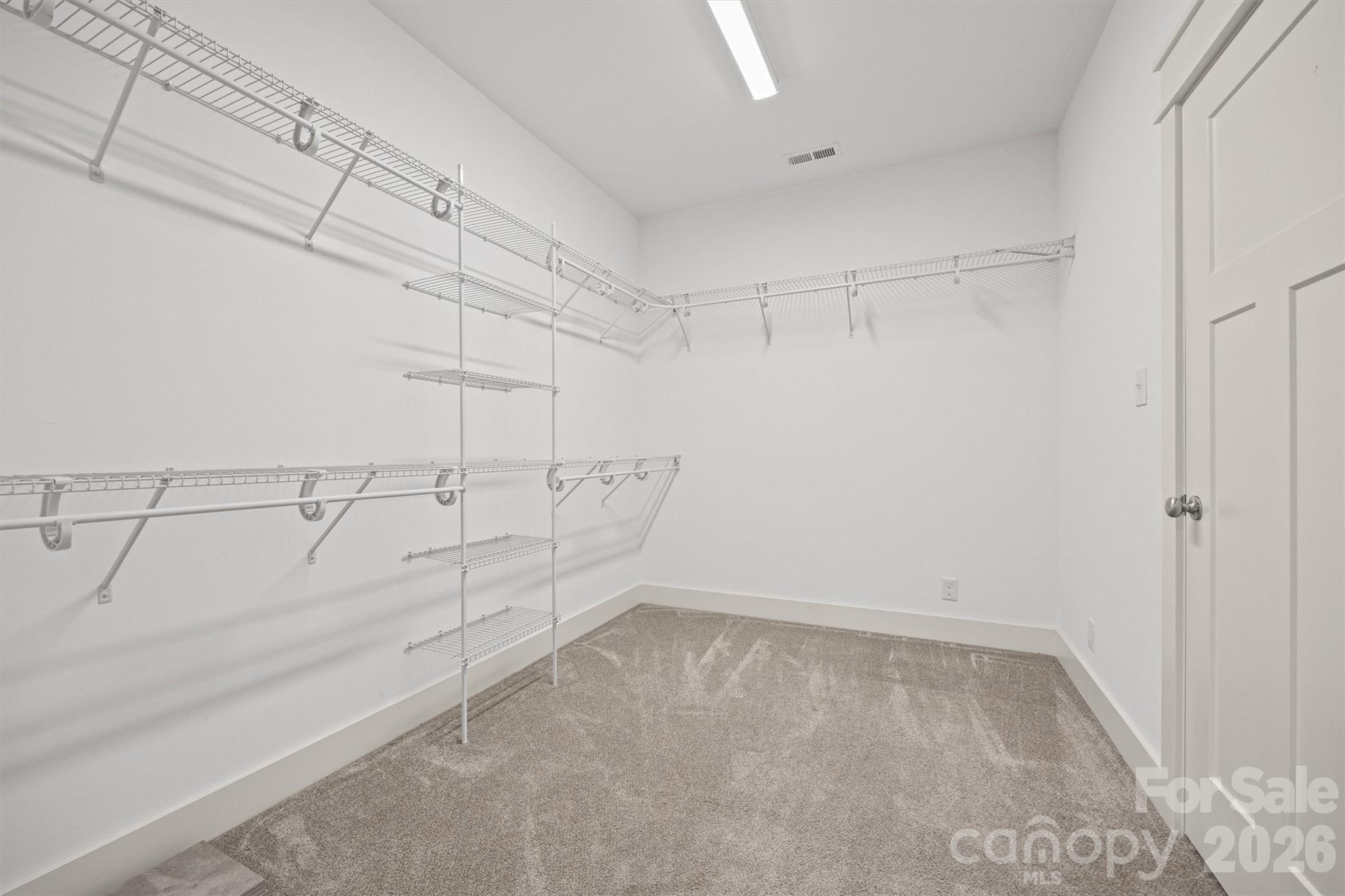 575 Zelkova Street — York