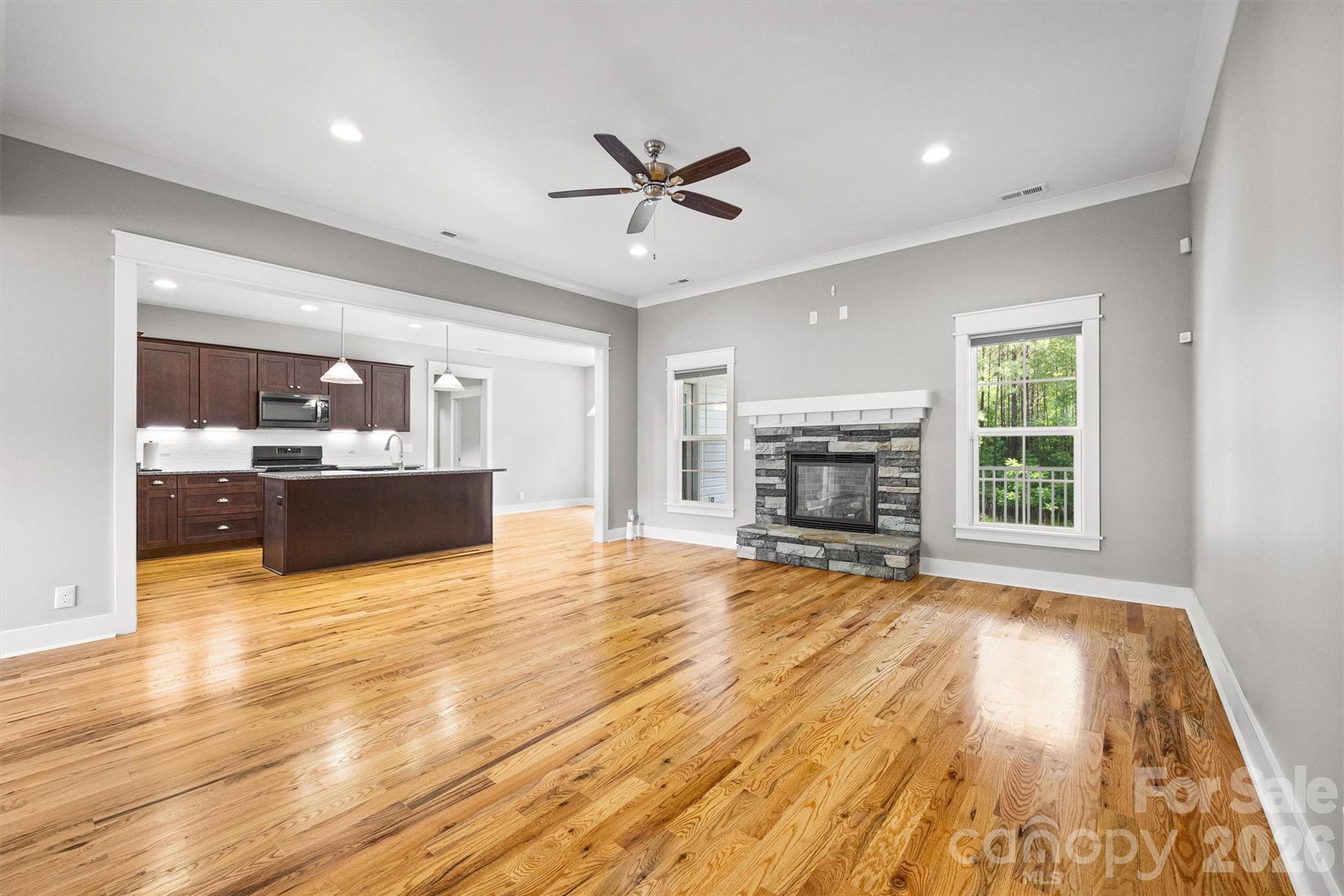 575 Zelkova Street — York