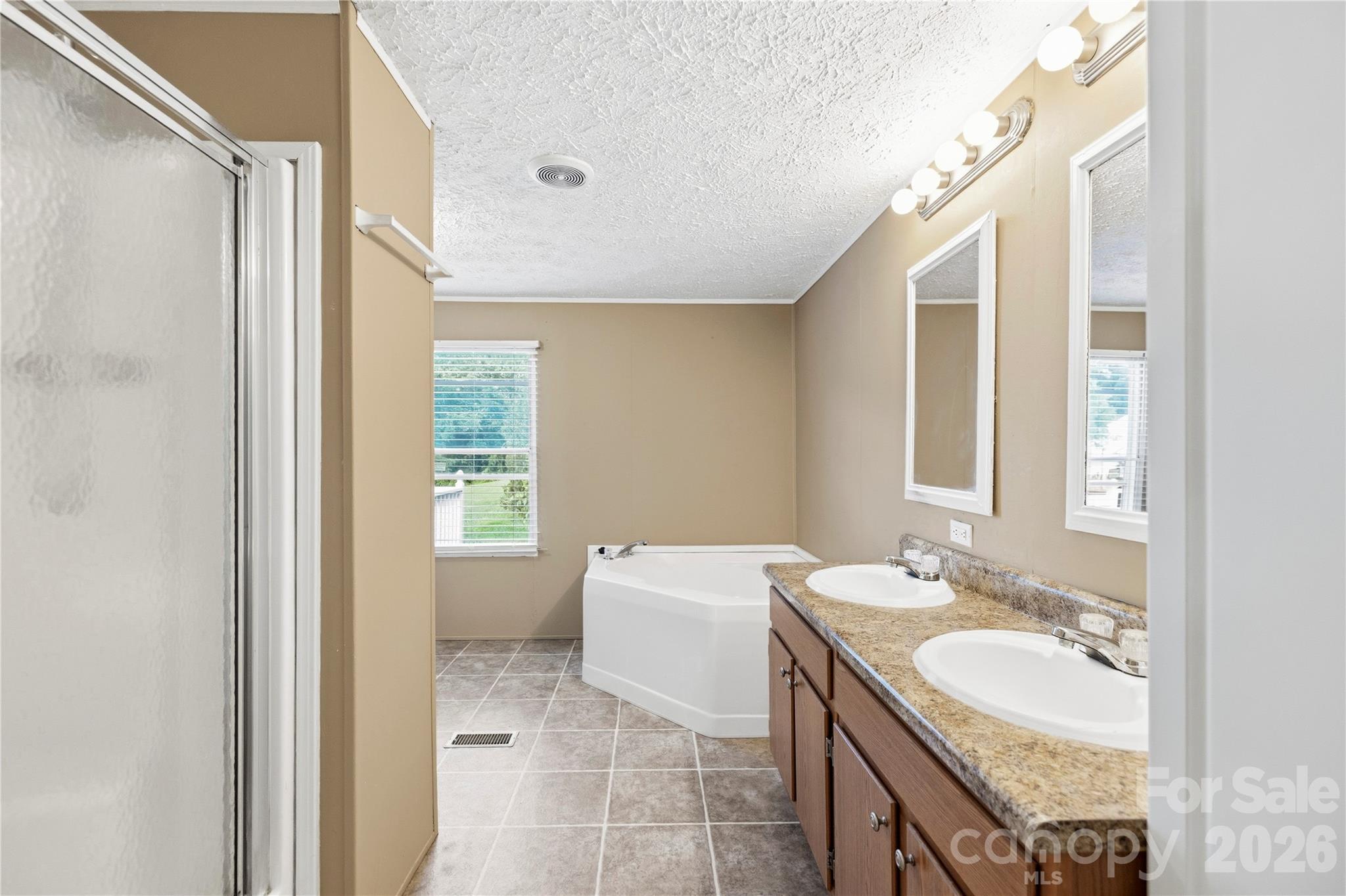 245 Mountain Grove Road — Canton