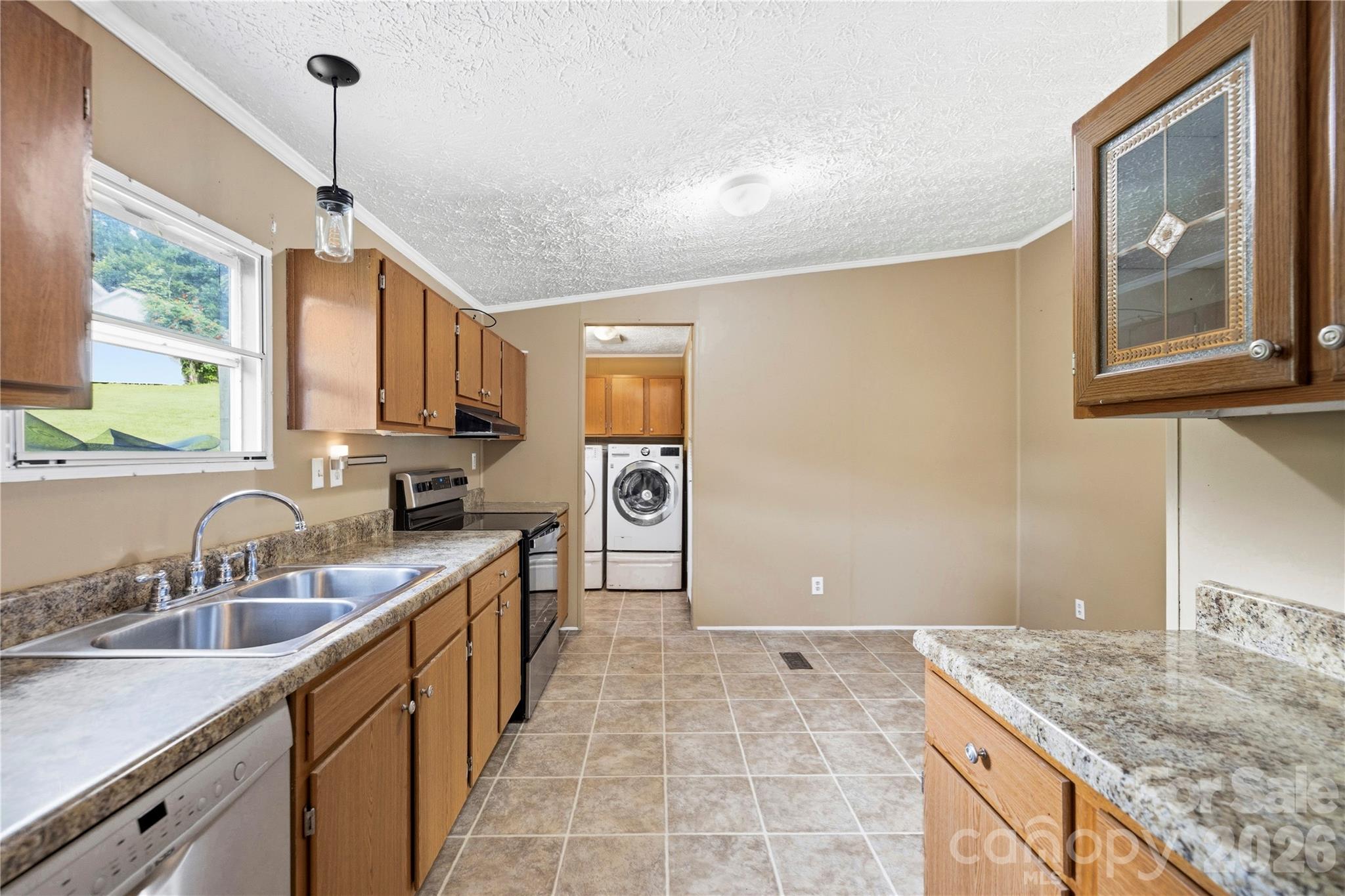 245 Mountain Grove Road — Canton