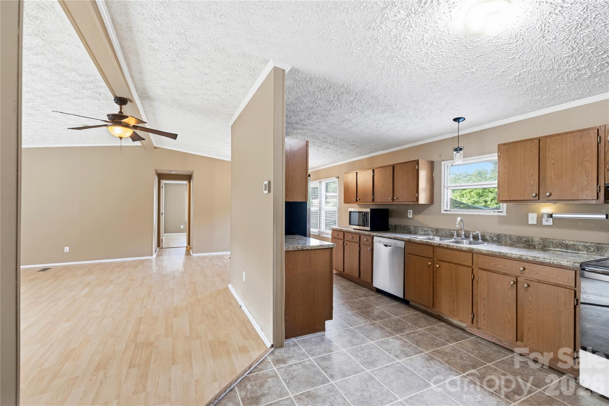 245 Mountain Grove Road — Canton