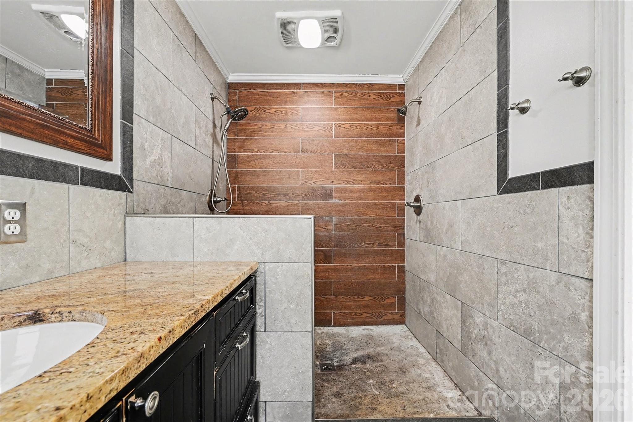 407 S Beaver Street — Landis