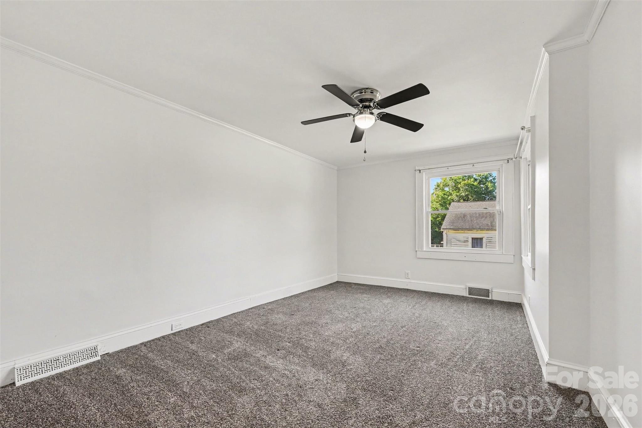 407 S Beaver Street — Landis