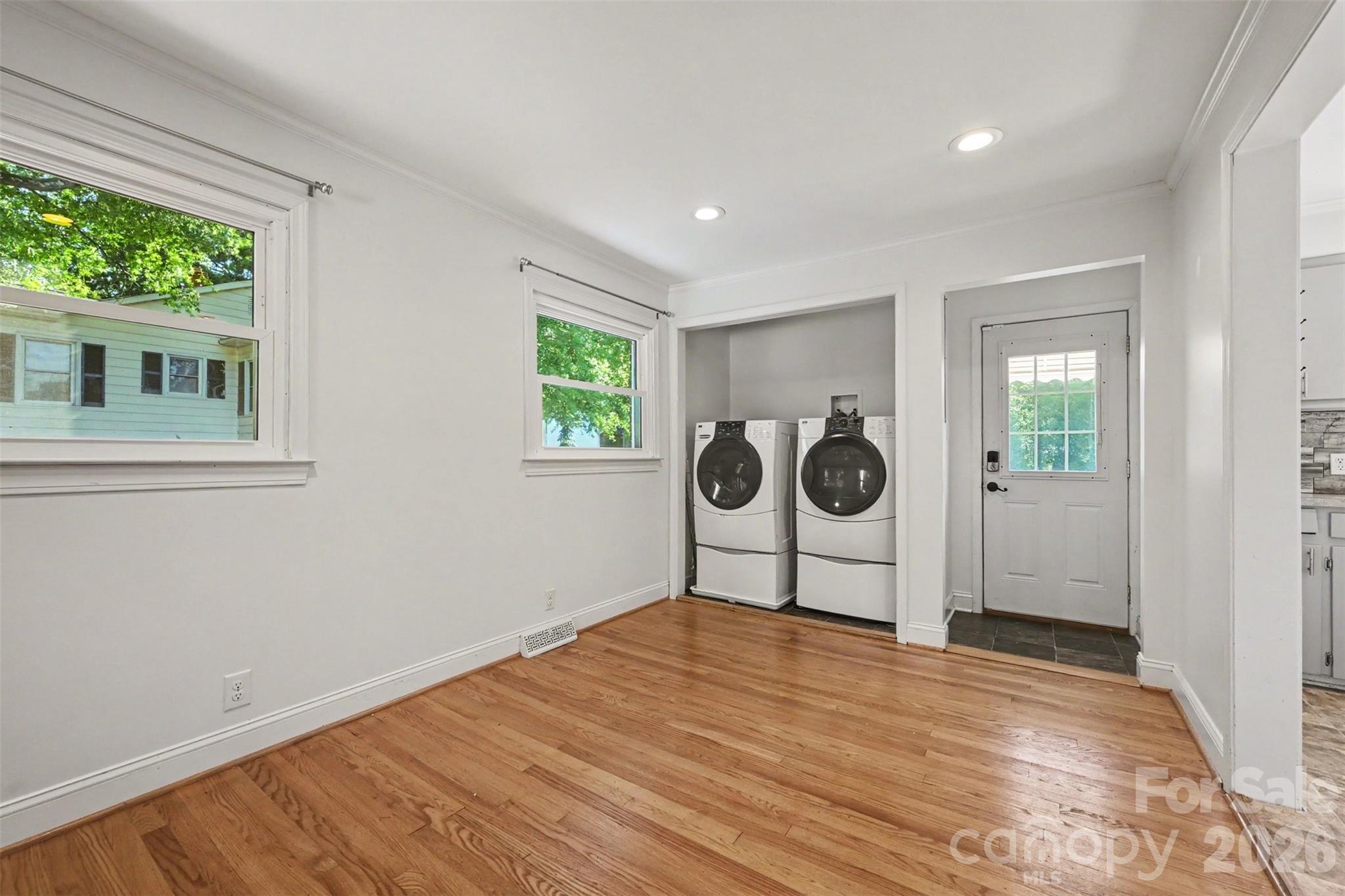 407 S Beaver Street — Landis