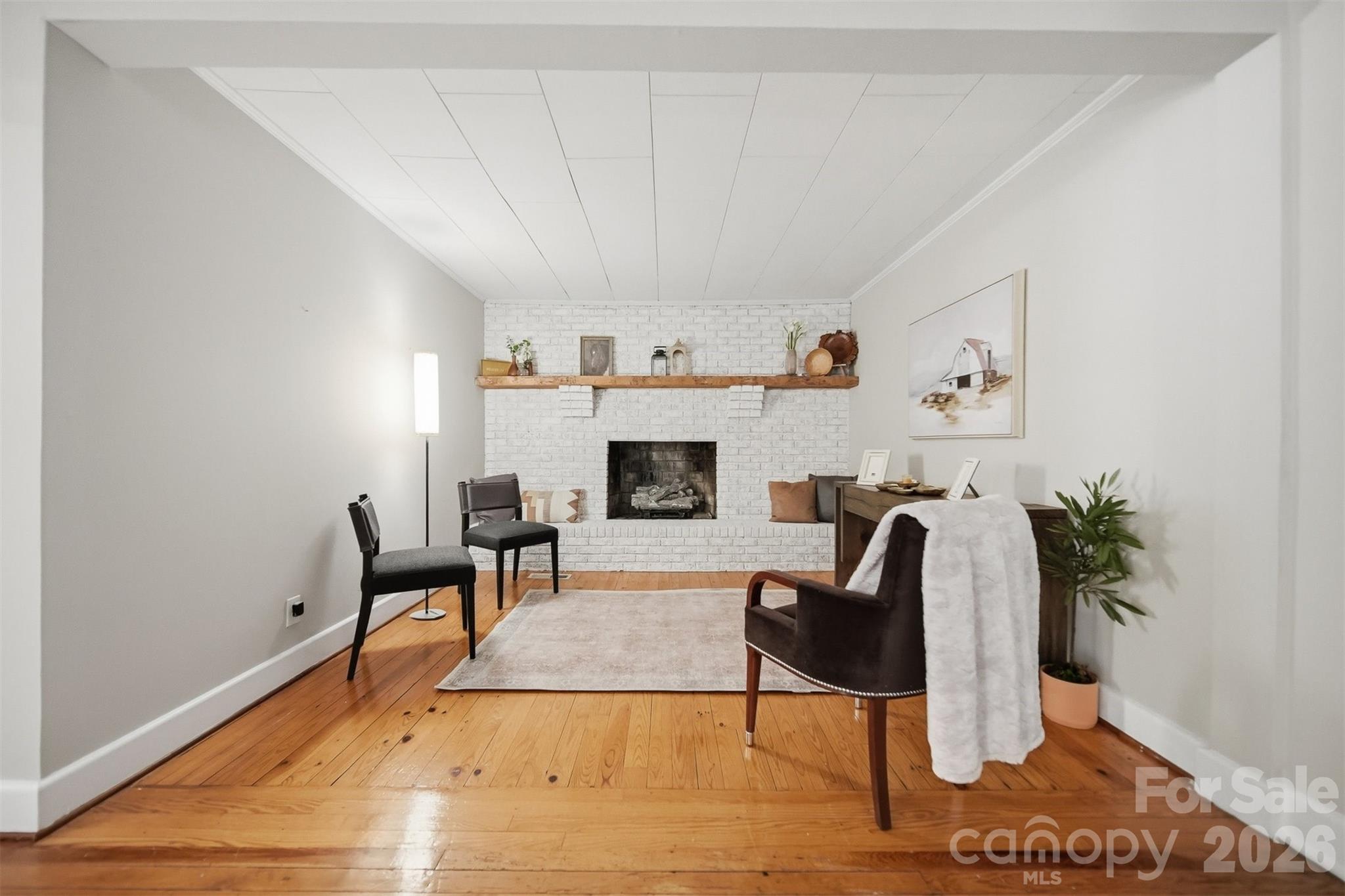255 Wildwood Road — Lenoir