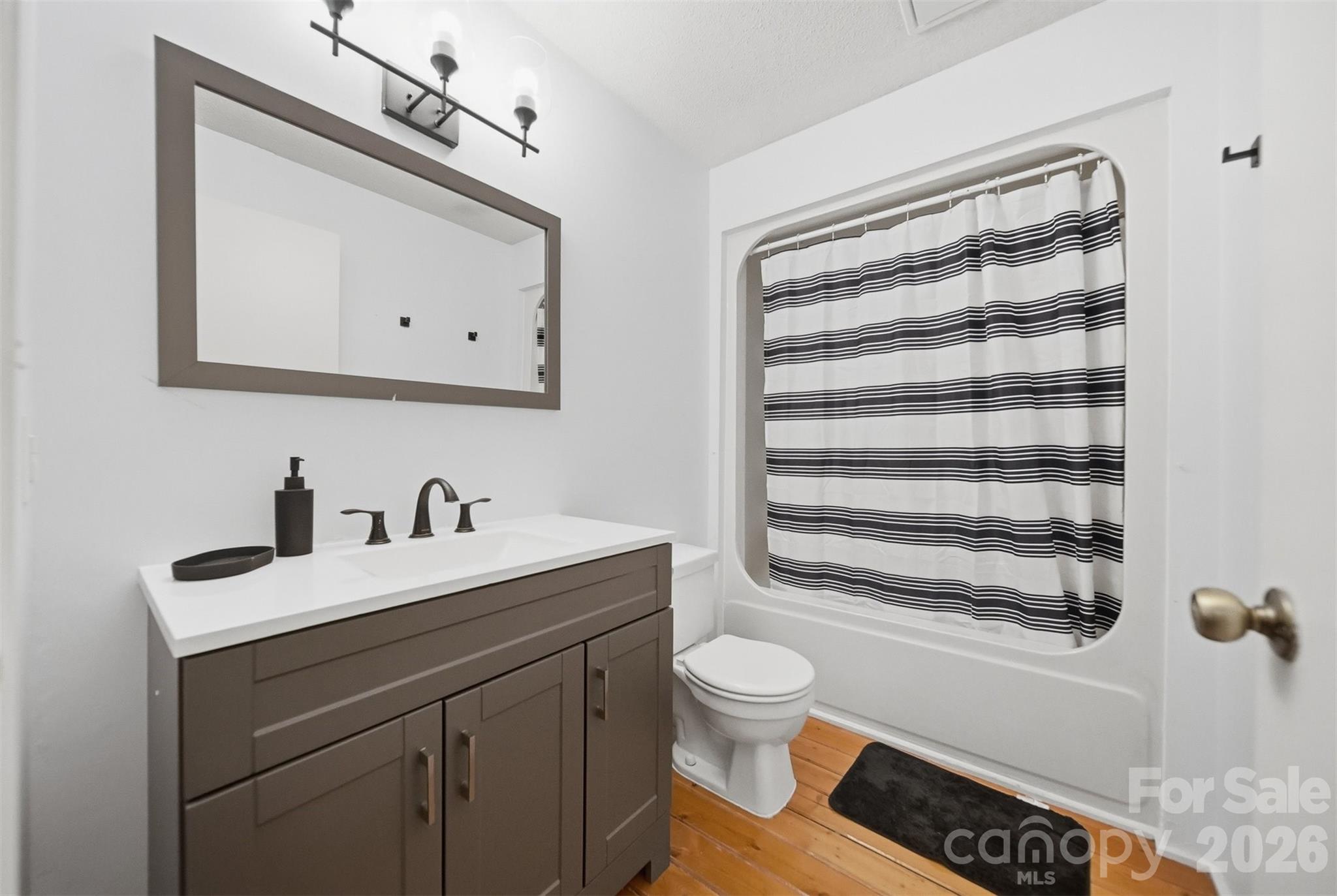 255 Wildwood Road — Lenoir