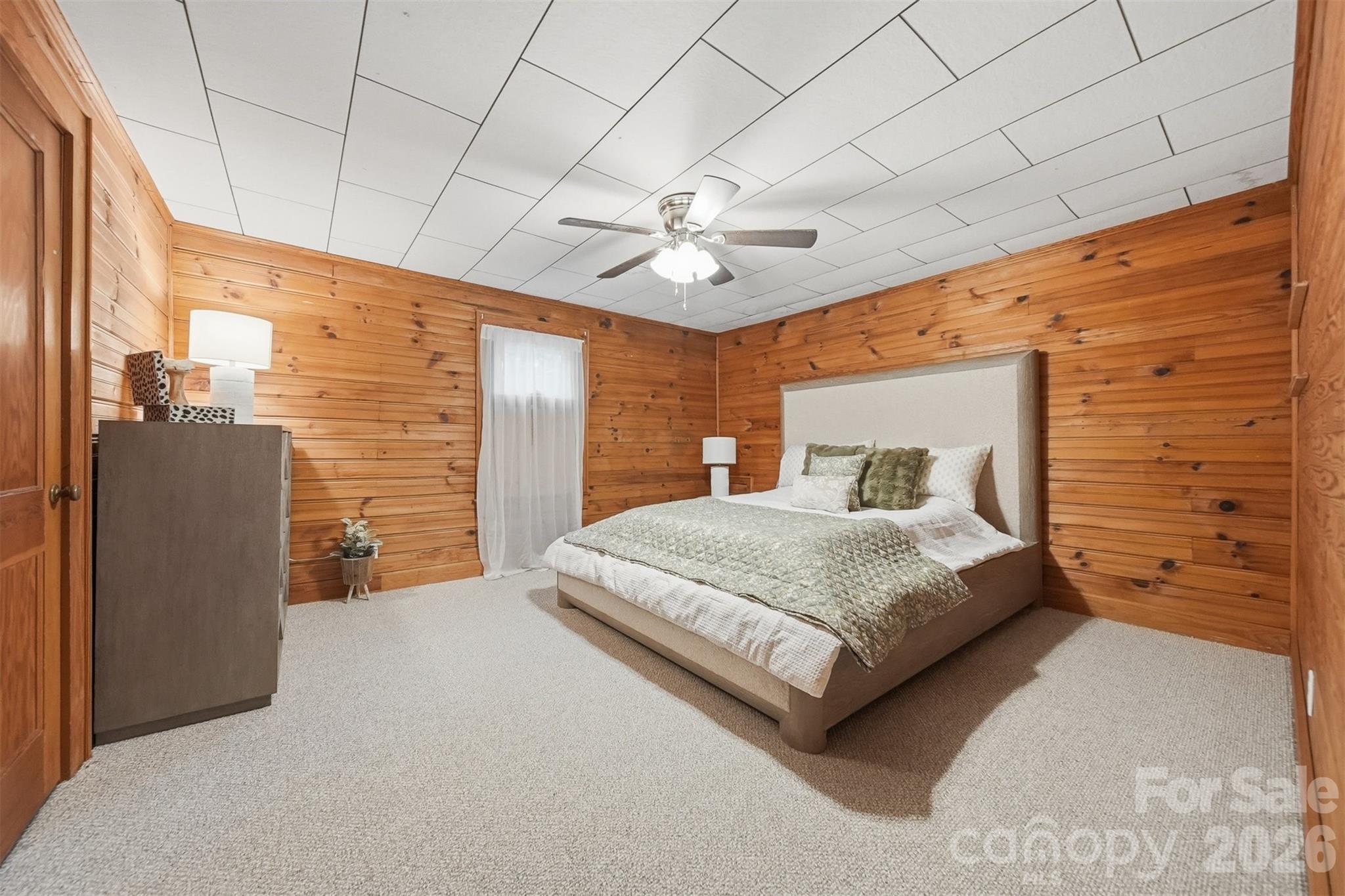 255 Wildwood Road — Lenoir